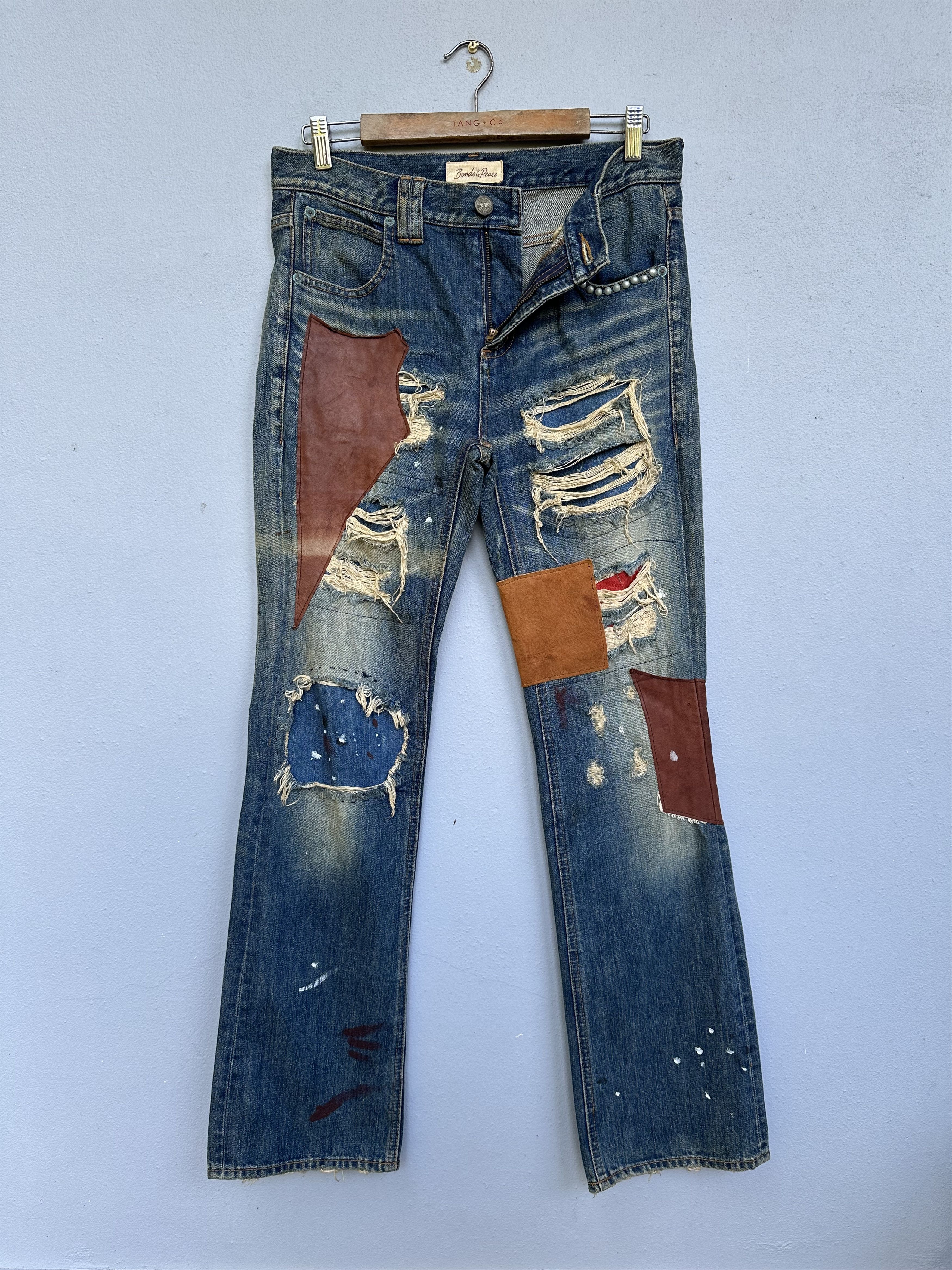 Japanese Brand Vtg Japanese Brand Bonds & Peace Rips Patchwork Denim Jeans Size US 31 - 5 Thumbnail