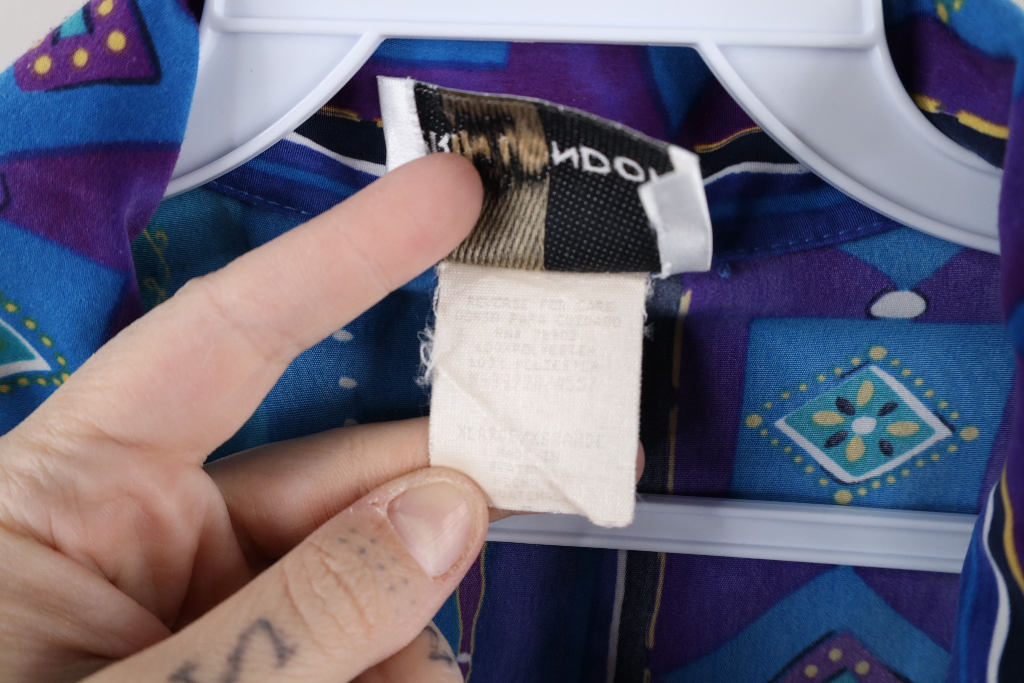 Vintage Vintage 90s Streetwear Rainbow Geometric Windbreaker Jacket Size XL / US 12-14 / IT 48-50 - 7 Thumbnail