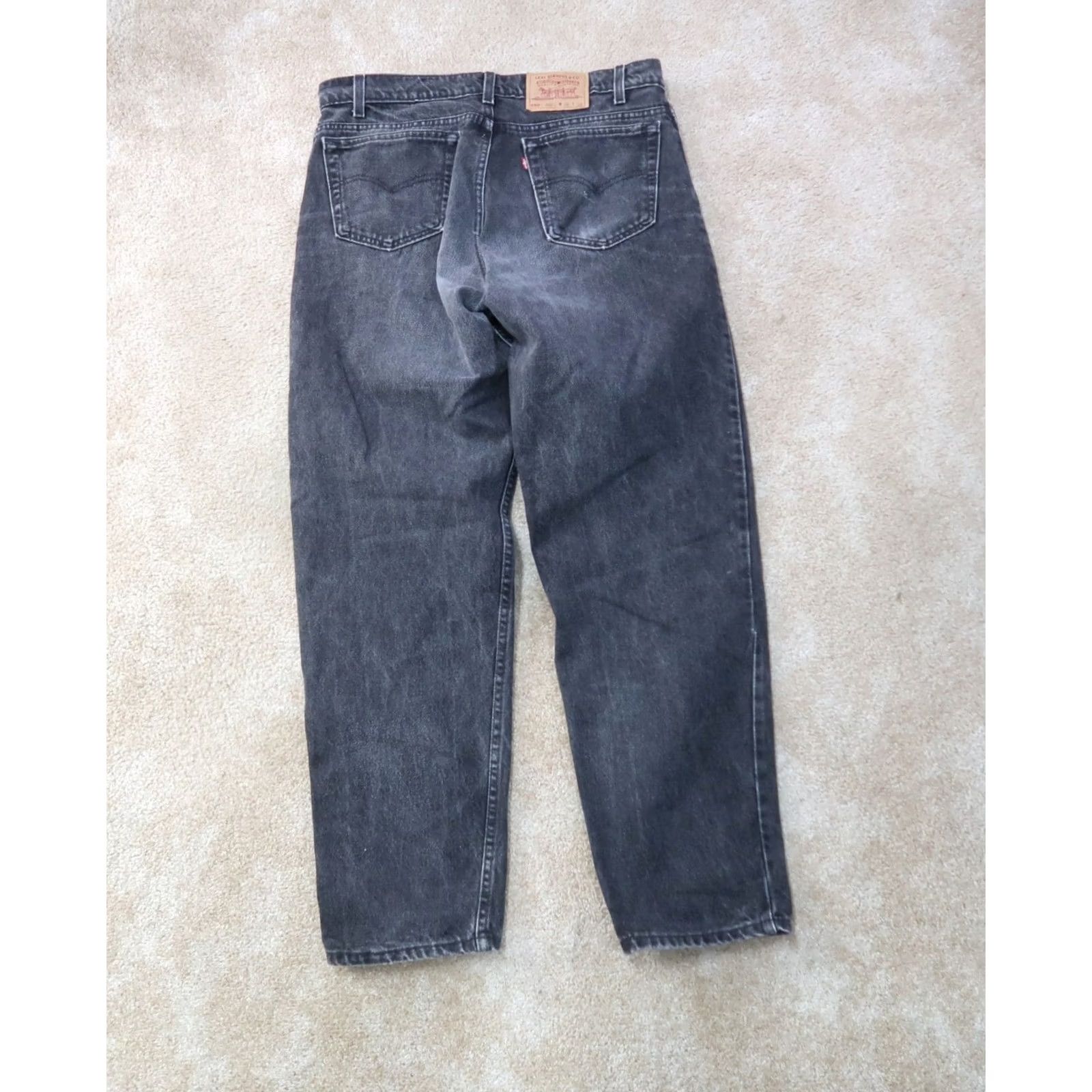 Levi's vintage Levi's 550 Jeans Men 36x32 Black Denim Relaxed Tapered 5-Pocket USA Denim Belt Loops Zipper Button Distressed Size US 36 / EU 52 - 7 Thumbnail