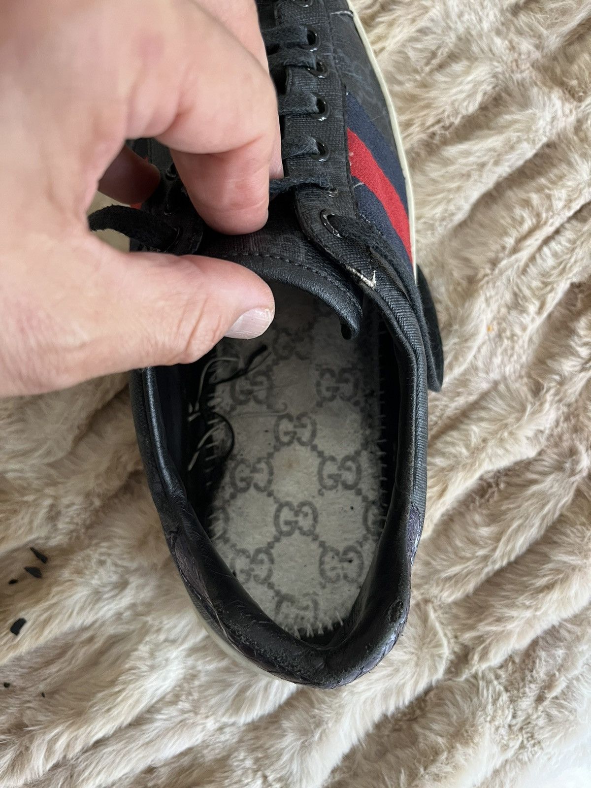 Gucci Gucci Ace Sneakers Supreme GG Monogram Web Black and Gray Size US 7 / EU 40 - 11 Thumbnail