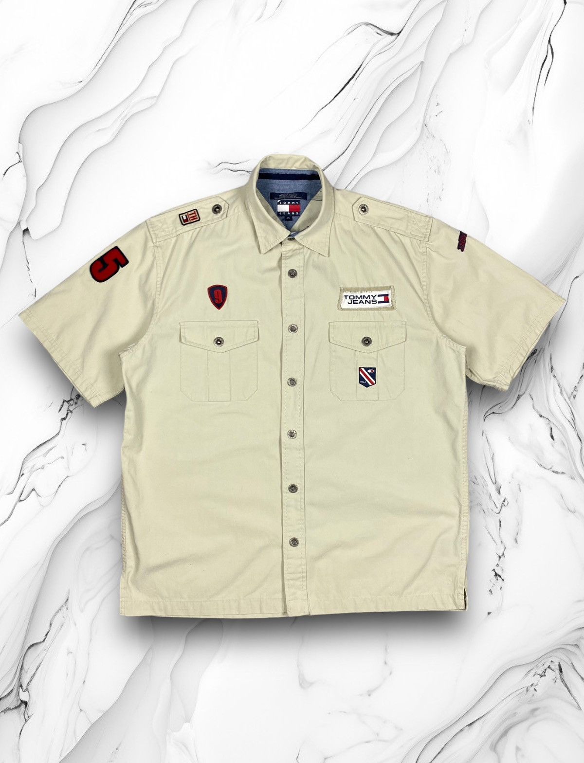 Designer × Tommy Hilfiger × Vintage Vintage Tommy Hilfiger Designer Button Up Shirt Size M Size US M / EU 48-50 / 2 - 1 Thumbnail