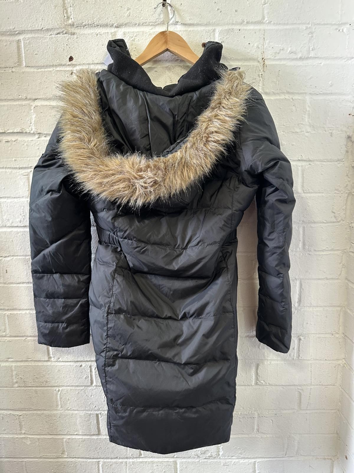Unknown London Black Quilted Women's Winter Coat with Faux Fur Hood Size S / US 4 / IT 40 - 3 Thumbnail