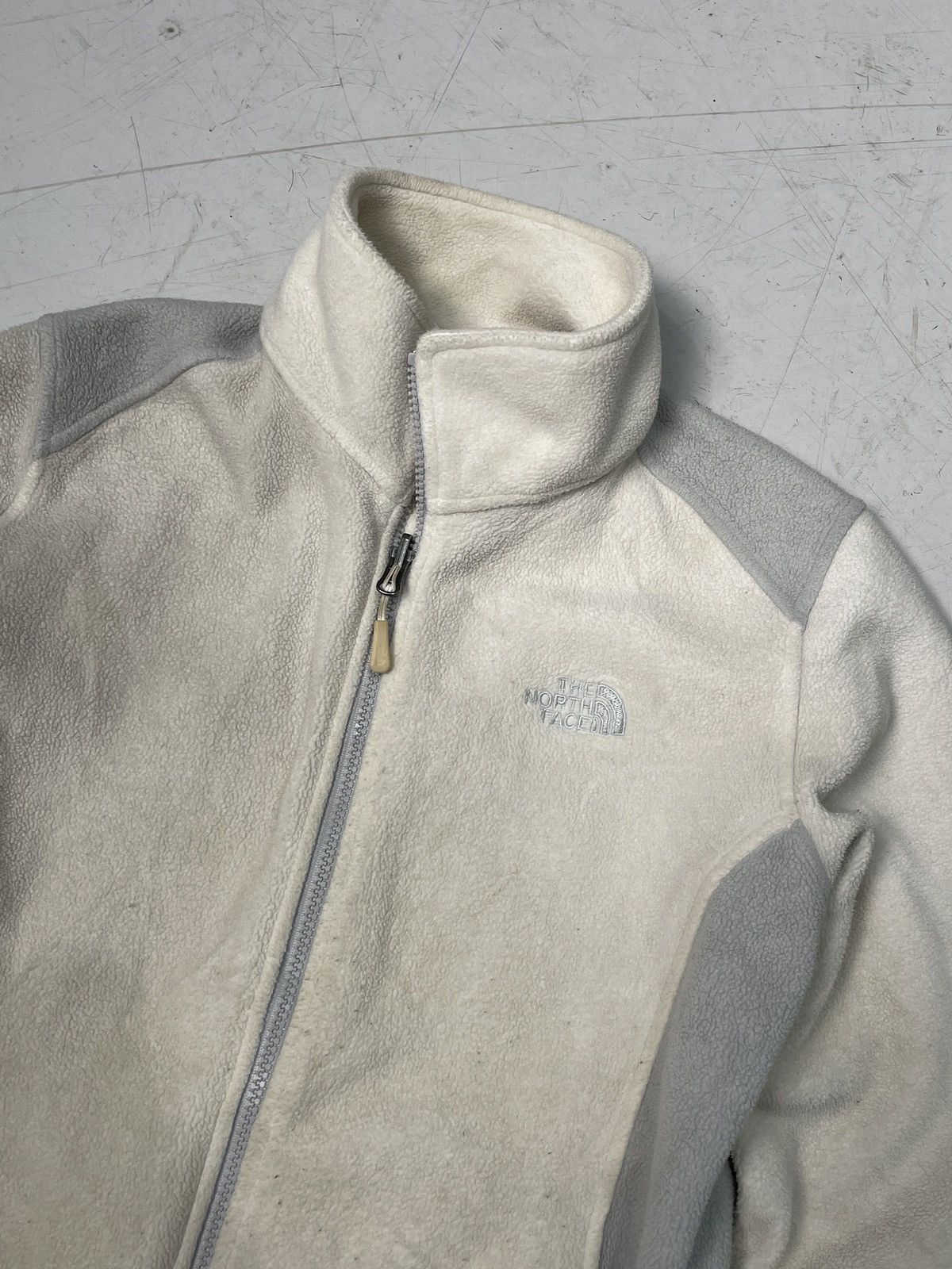 The North Face The North Face cream and white fleece Size M / US 6-8 / IT 42-44 - 2 Thumbnail