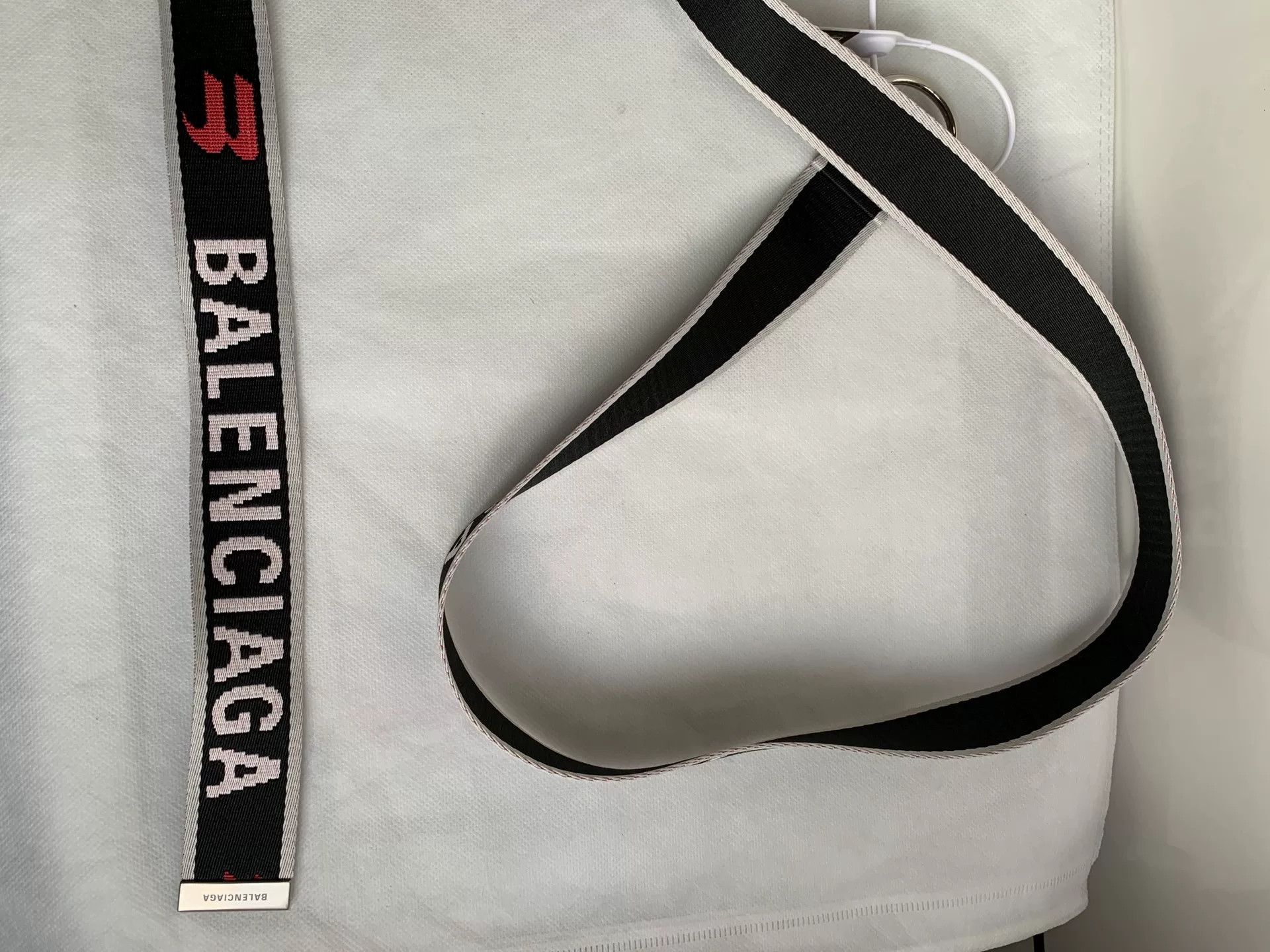 Balenciaga Balenciaga Distressed Nylon Belt Size ONE SIZE - 1 Thumbnail
