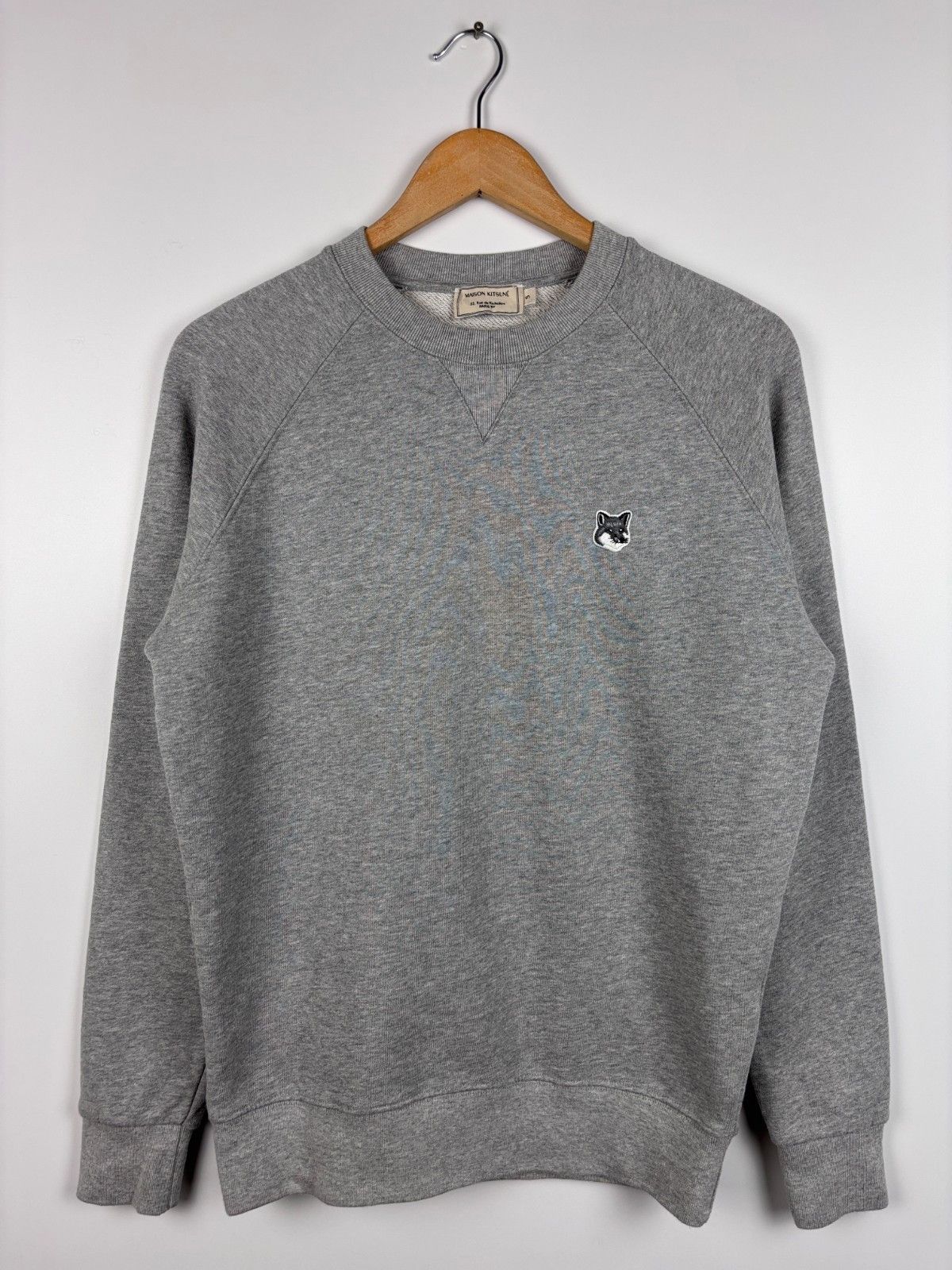 Maison Kitsune Mens Maison Kitsune Grey Fox Patch Sweatshirt Gray Size S Size US S / EU 44-46 / 1 - 1 Thumbnail