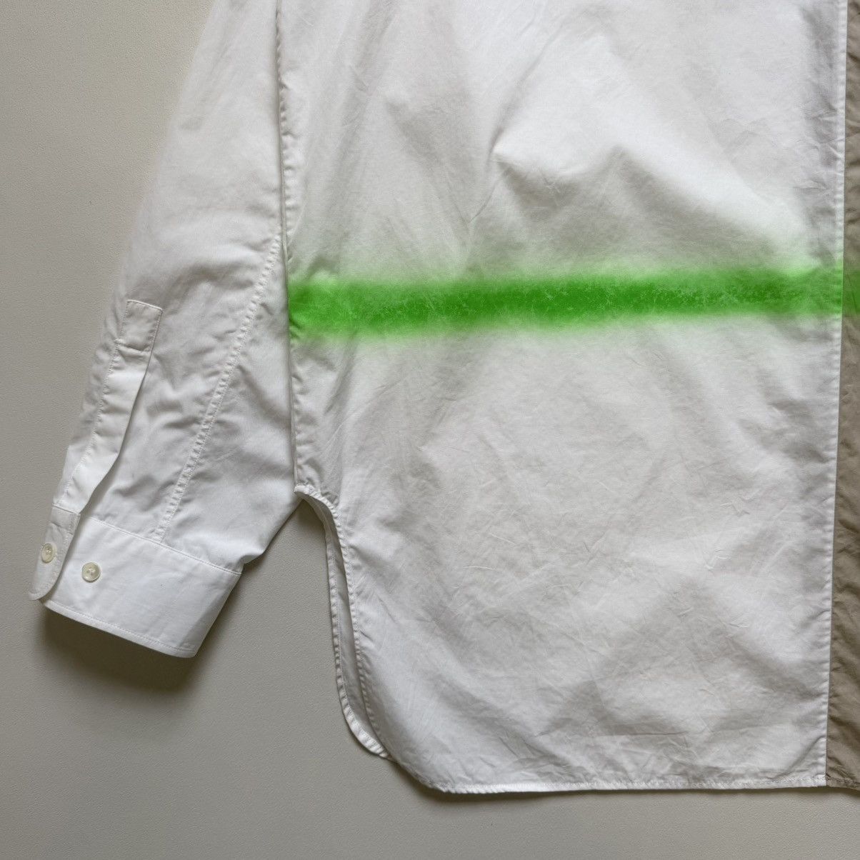 Maison Margiela A/W 17 Sample Split Colour Spray Paint Print Shirt Size US XL / EU 56 / 4 - 15 Thumbnail