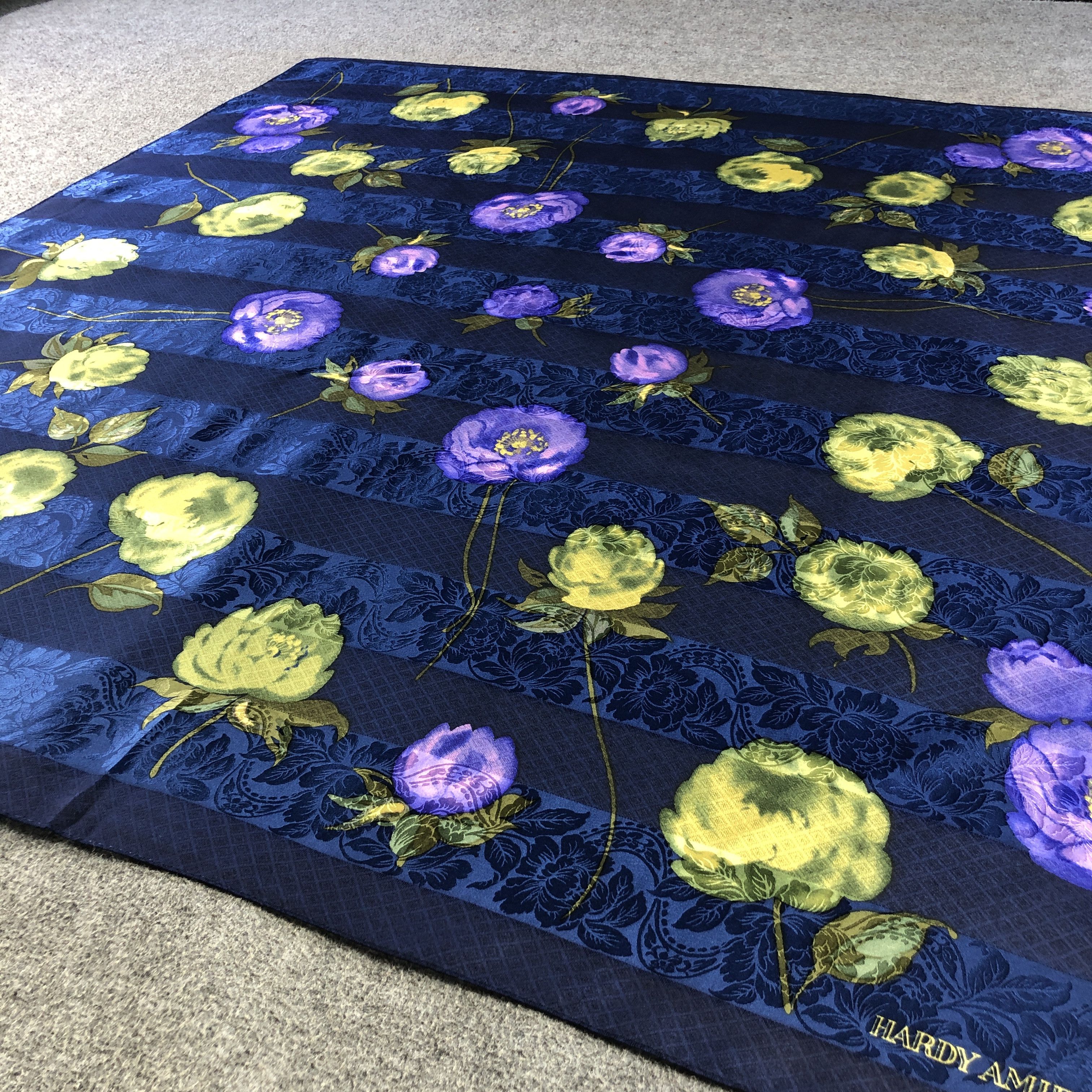 Hardy Amies Hardy Amies Floral Silk Scarf M1323 Size ONE SIZE - 3 Thumbnail