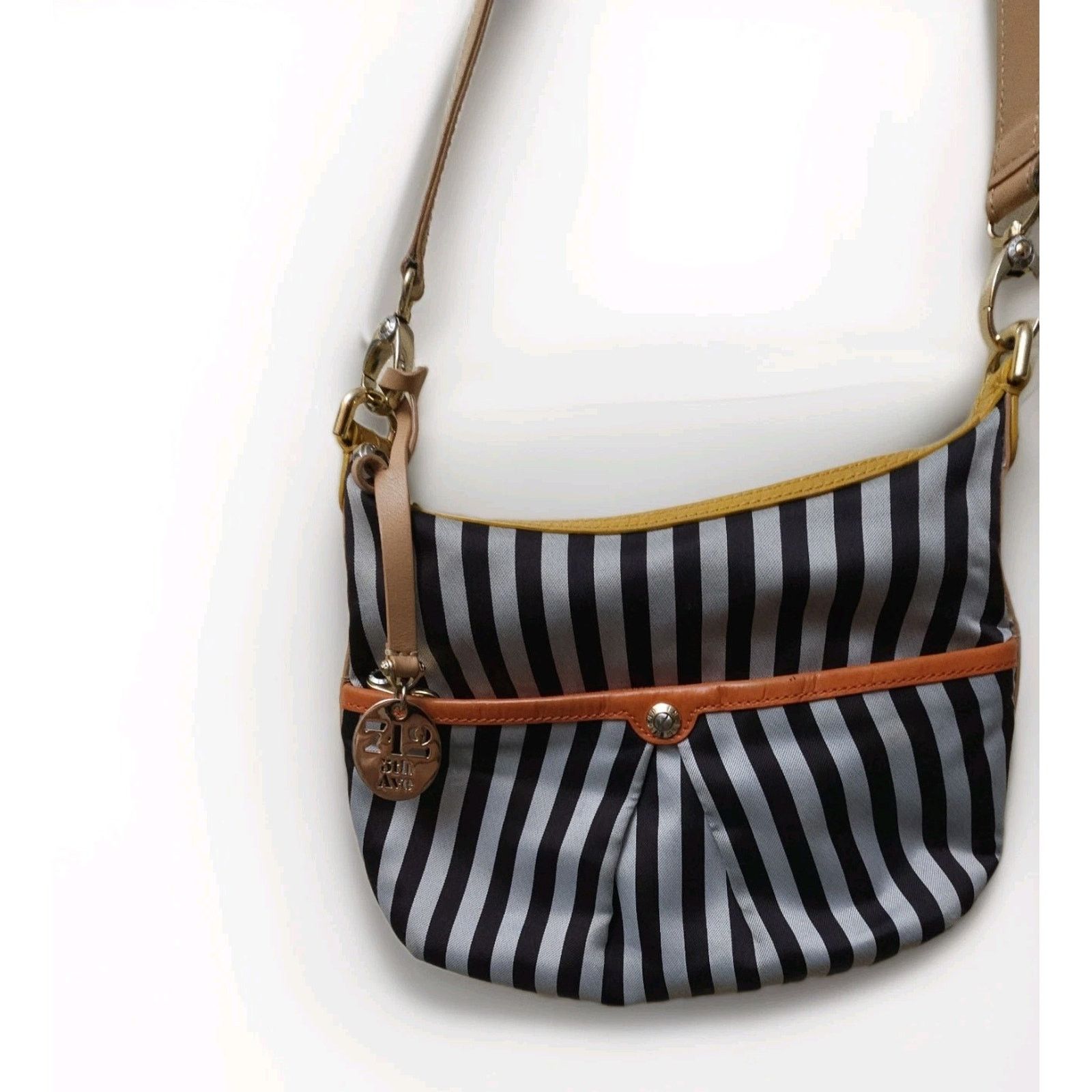 Henri Bendel Henri Bendel Stripes womens Shoulder handbags Gold Trim Size ONE SIZE - 5 Thumbnail