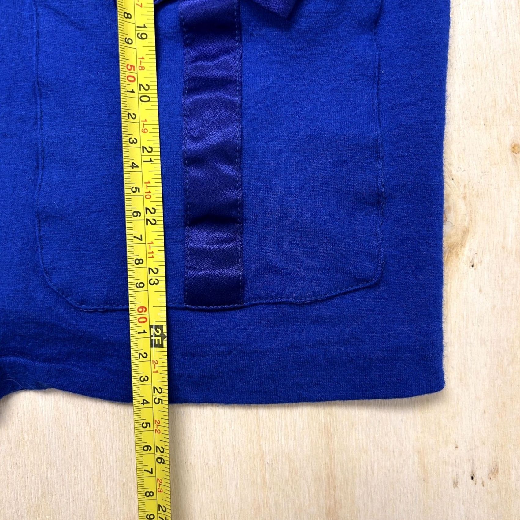 Vintage VINTAGE Carole Little Cardigan Women's 10 Blue Wool Rayon V-Neck Satin Bow Trim Cardigan Sweater 3/4 Sleeve" Size L / US 10 / IT 46 - 4 Thumbnail