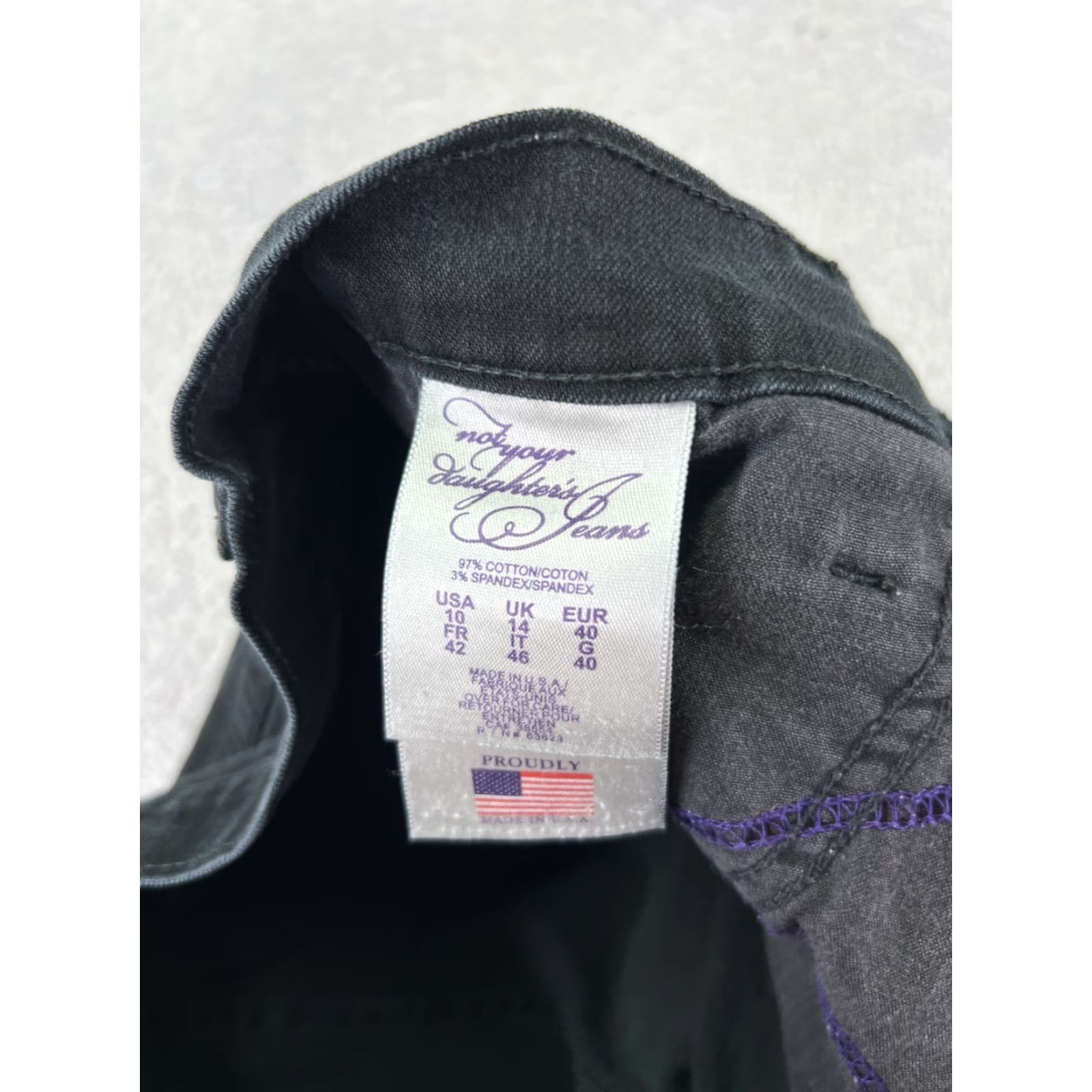 NYDJ NYDJ Not Your Daughters Jeans Capri Pants Womens 10 Black Cotton Blend 30x20 Denim Capri Jeans Vintage No N/A Size 32" / US 10 / IT 46 - 4 Thumbnail