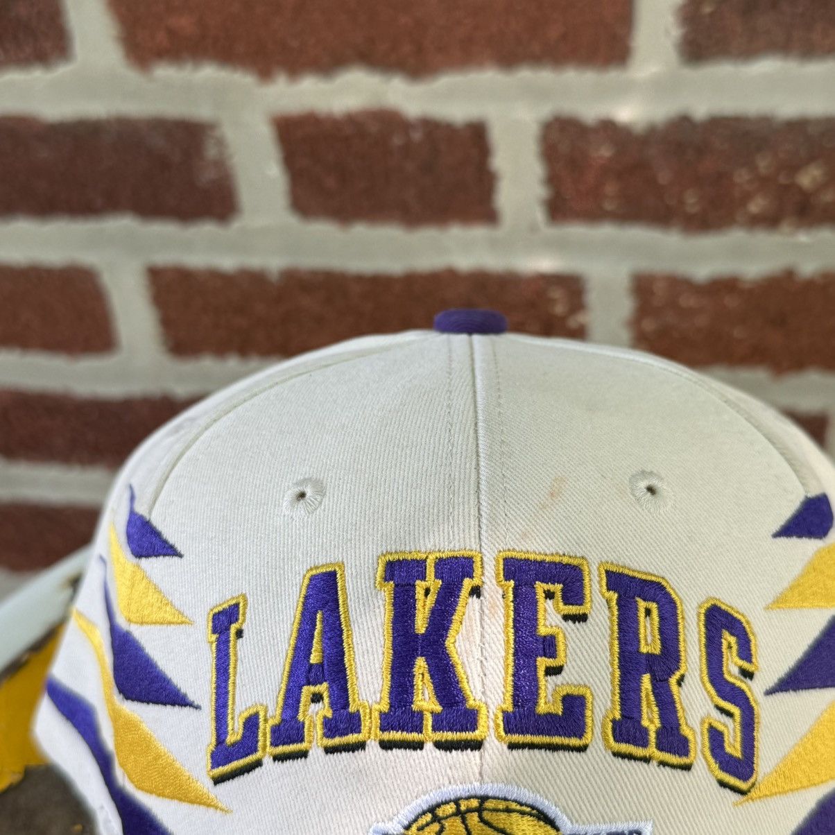 Mitchell & Ness Mitchell & Ness Los Angeles Lakers Snapback NBA Pro Crown Size ONE SIZE - 4 Thumbnail