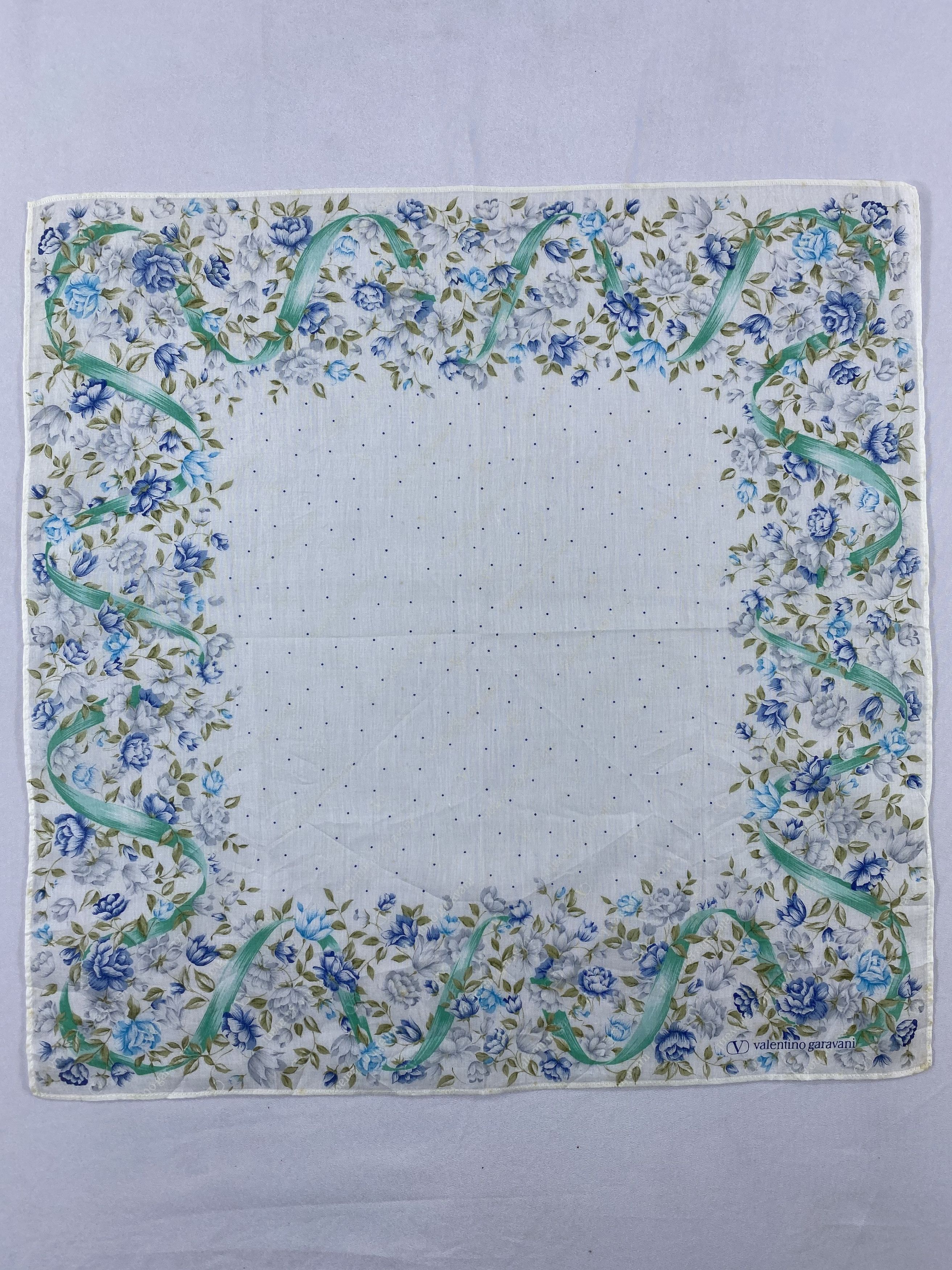 Valentino Valentino Garavani Handkerchief / Bandana / Neckerchief Size ONE SIZE - 3 Thumbnail