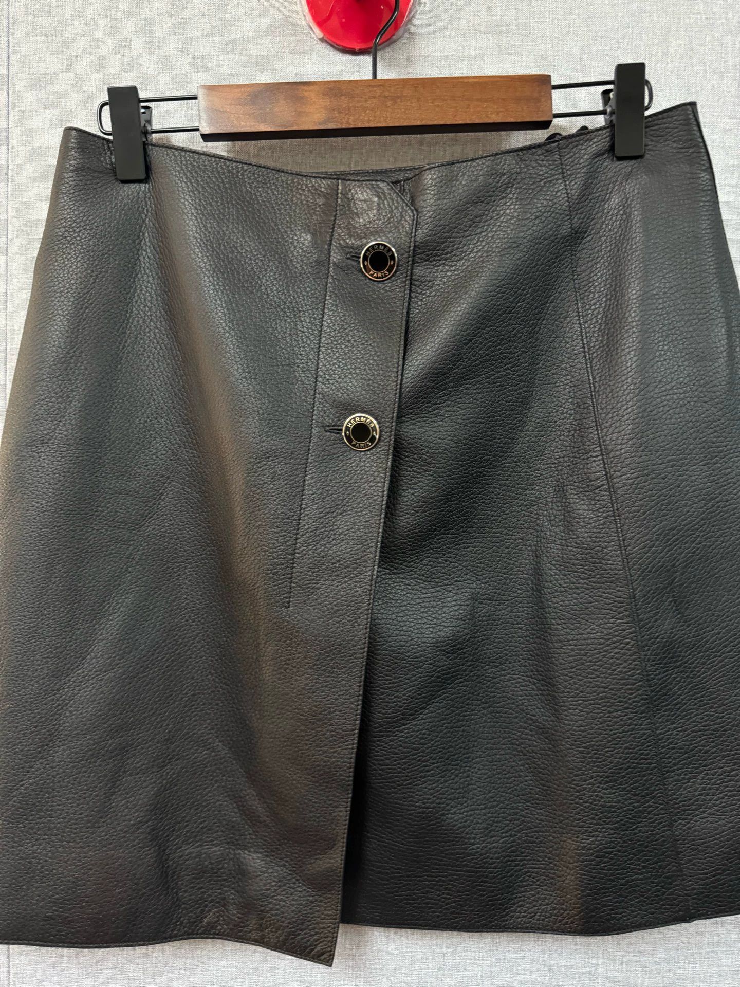 Hermes Hermes Black Leather Mini Skirt, Size 26" / US 2 / IT 38 - 3 Thumbnail