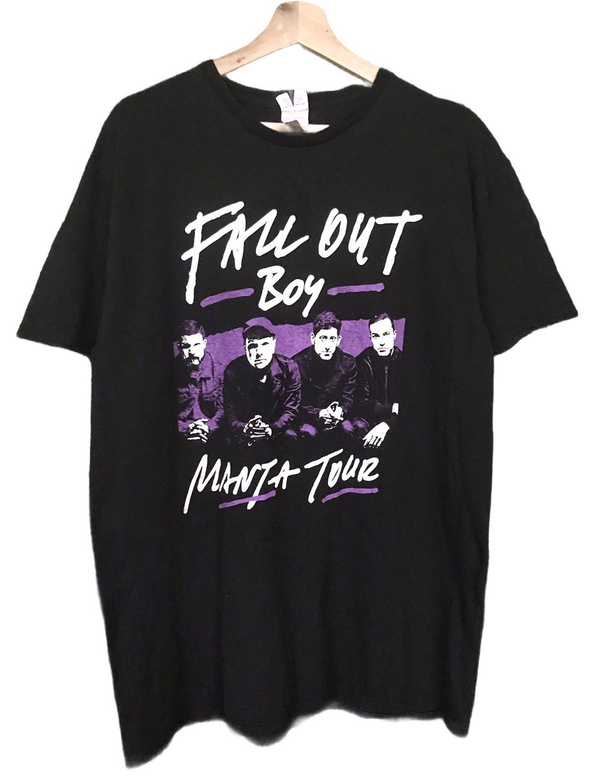 Band Tees Fall Out Boy Mania Tour Crewneck Tee Size US M / EU 48-50 / 2 - 1 Thumbnail