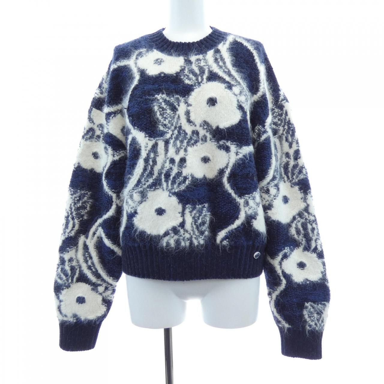 Chanel Chanel Chanel Cashmere Knit Textile Tops P73572K10554 DUTY FREE for USA Size ONE SIZE - 1 Thumbnail