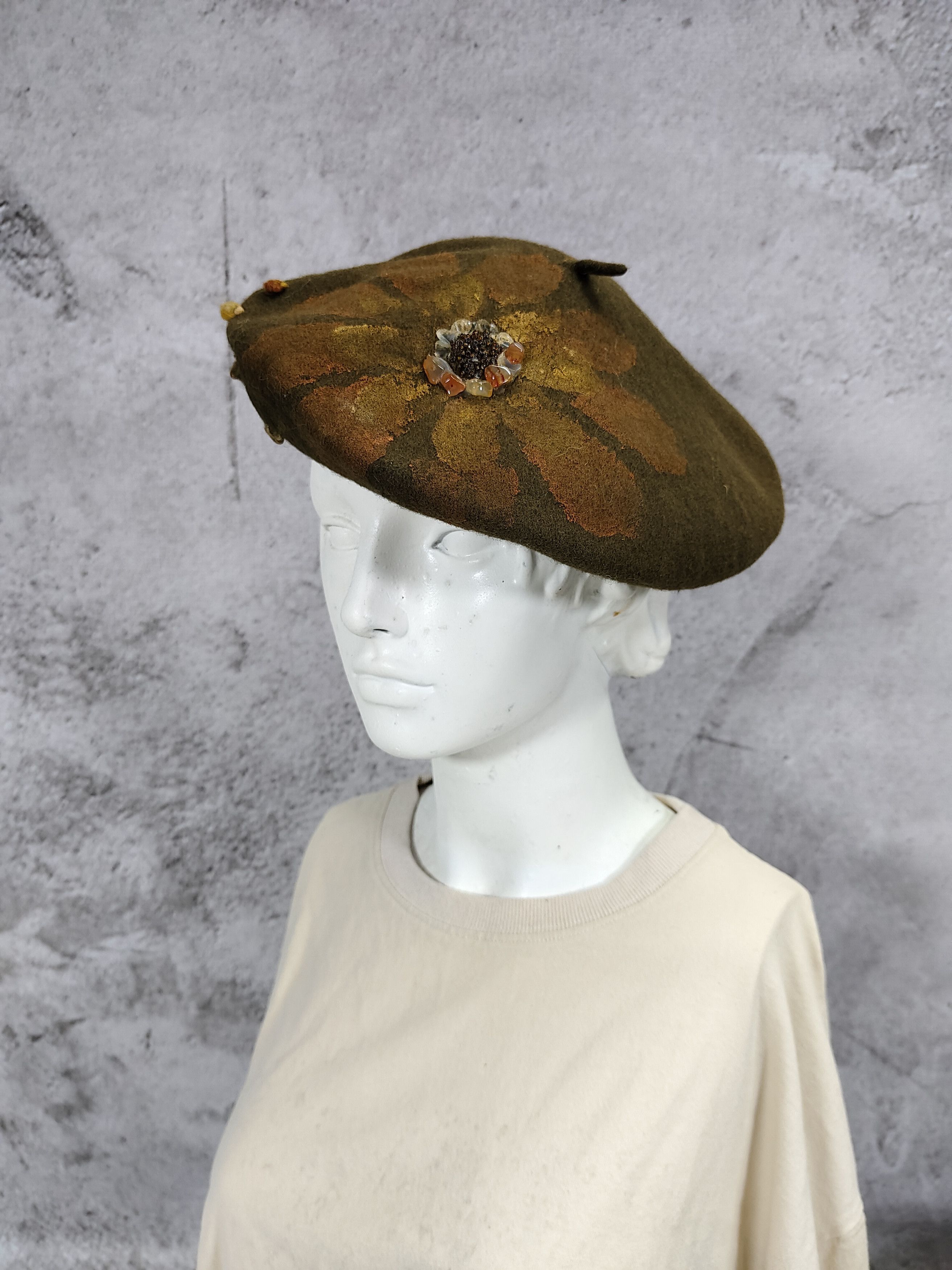 Vintage 90s COMPLIT🇮🇹 Hand Painted Floral Beaded Artisan Beret Hat Size ONE SIZE - 1 Thumbnail
