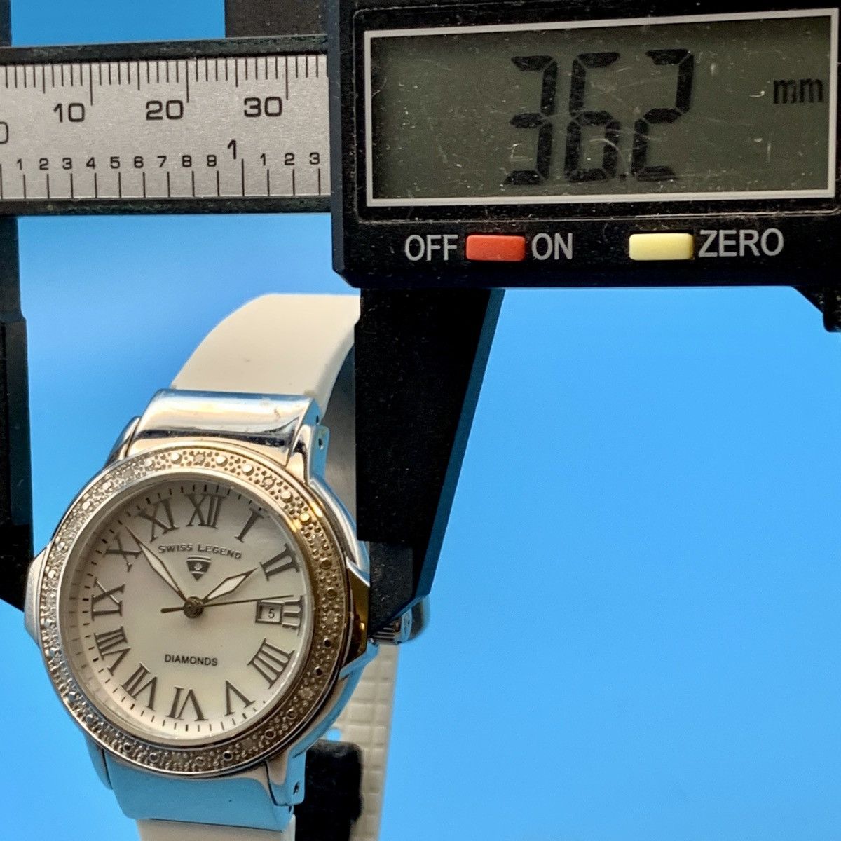 Swiss Legend SWISS LEGEND SOUTH BEACH Women Diamond Watch Works New Batt Size ONE SIZE - 9 Thumbnail