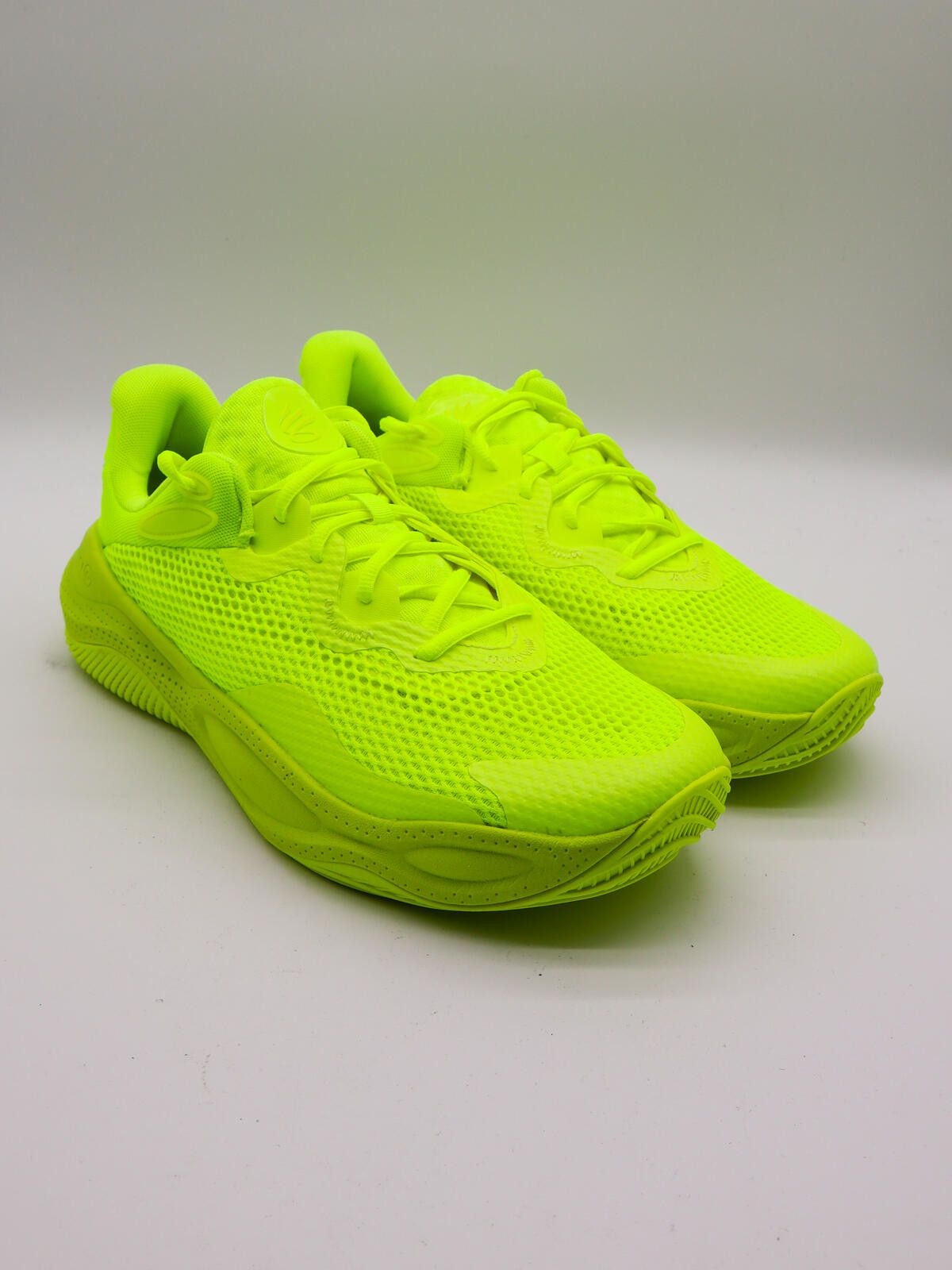 Adidas Under Armour Curry Splash 24 - 3027636‑700 - UK 12 Size US 13 / EU 46 - 1 Thumbnail