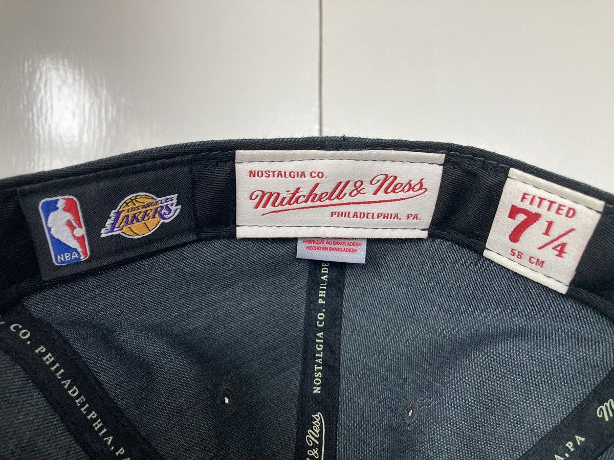 Mitchell & Ness LOS ANGELES LAKERS MITCHELL & NESS HAT CAP NBA BASKETBALL Size ONE SIZE - 11 Thumbnail