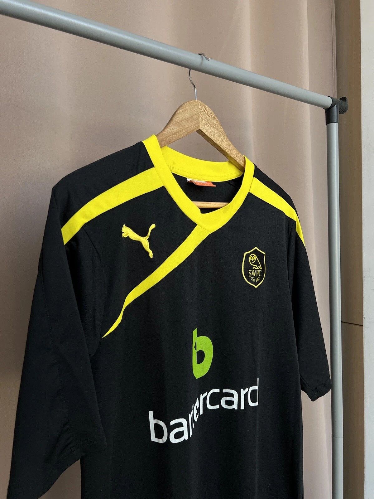 Puma FC Sheffield Wednesday 2013/14 Away Football Shirt Size L Size US L / EU 52-54 / 3 - 4 Thumbnail