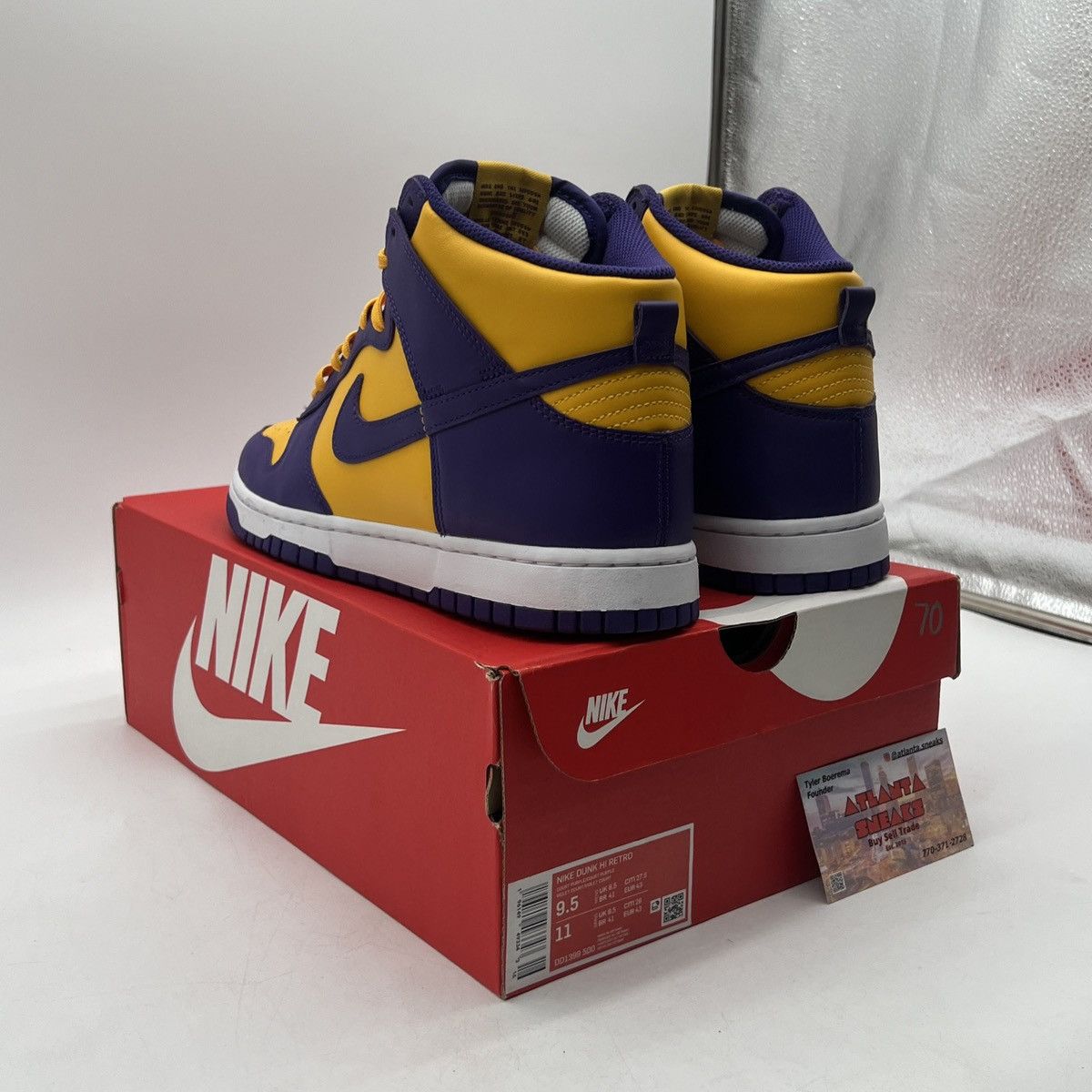 Nike Nike dunk high lakers Size US 9.5 / EU 42-43 - 4 Thumbnail
