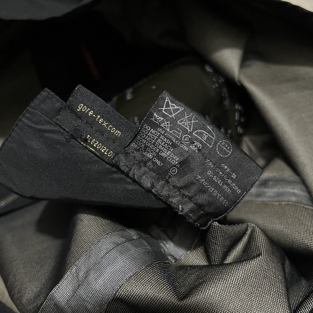 Goretex × Prada Prada goretex jacket Size M / US 6-8 / IT 42-44 - 13 Thumbnail