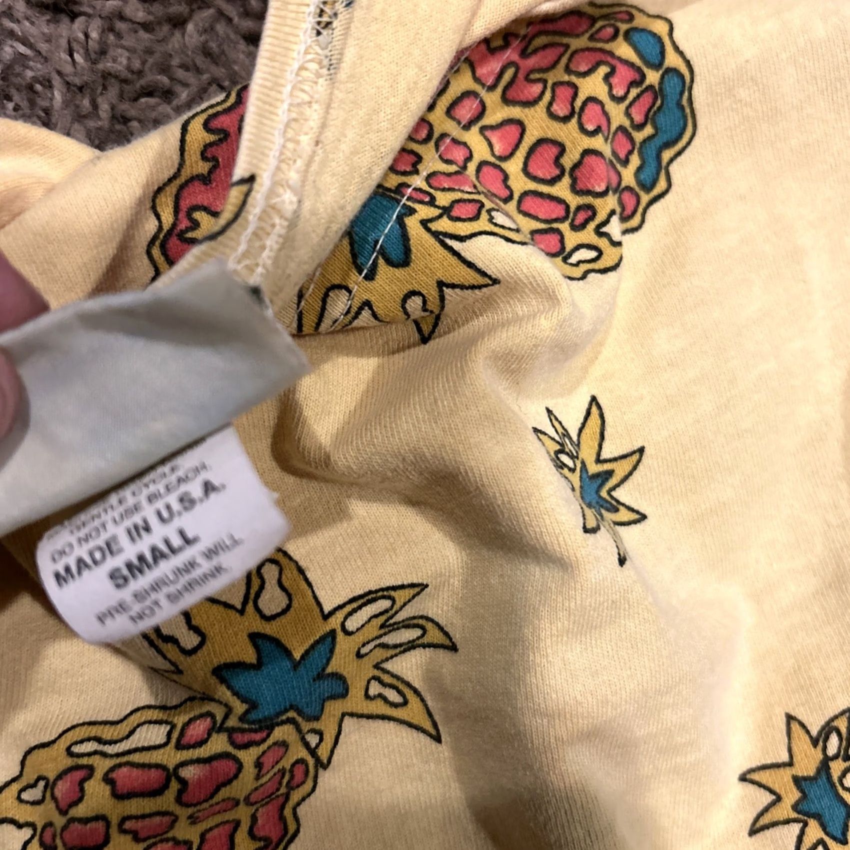 Vintage 1990s CC Tees - directly relates to the item Size 28" / US 6 / IT 42 - 3 Thumbnail