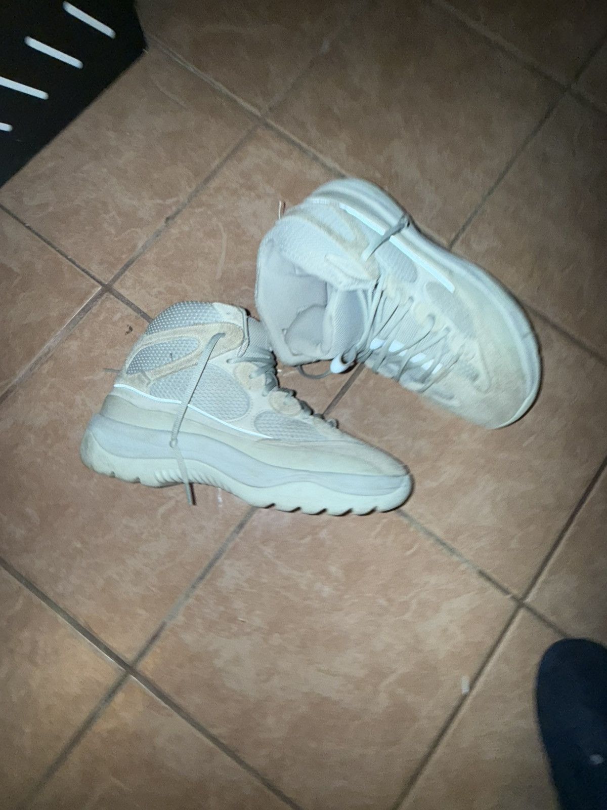 Yeezy Yeezy Boot Size US 12 / EU 45 - 4 Thumbnail