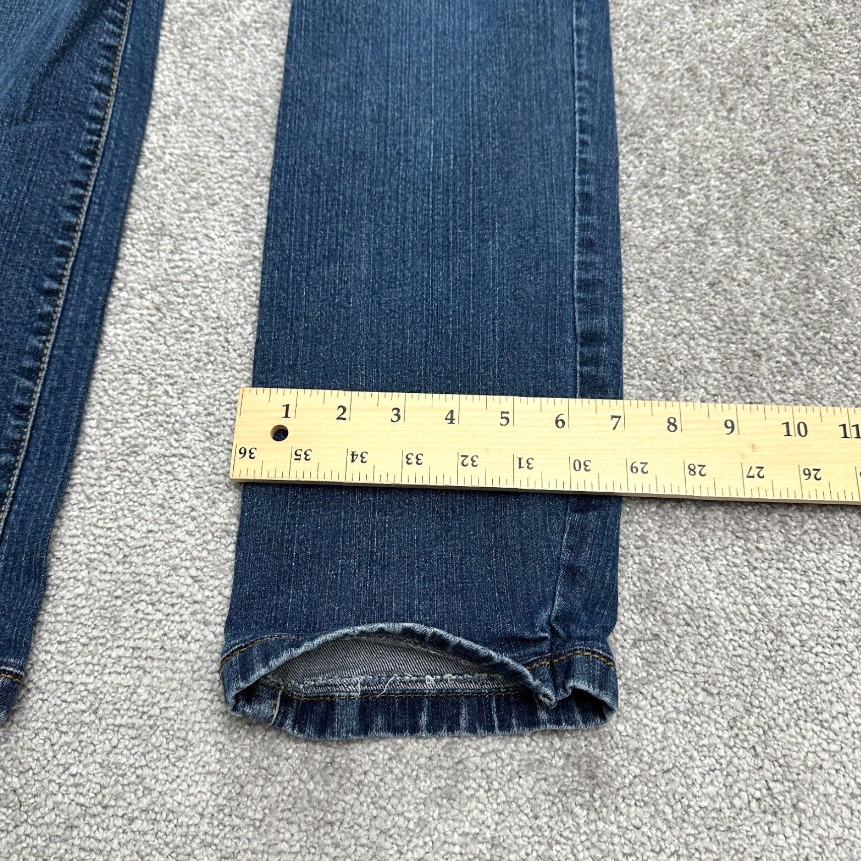 DKNY DKNY Jeans Women Straight Leg Denim Jeans 6 Mid Rise 28x28.5 Blue Dark Wash 5-Pocket Women's Size 28" / US 6 / IT 42 - 7 Thumbnail