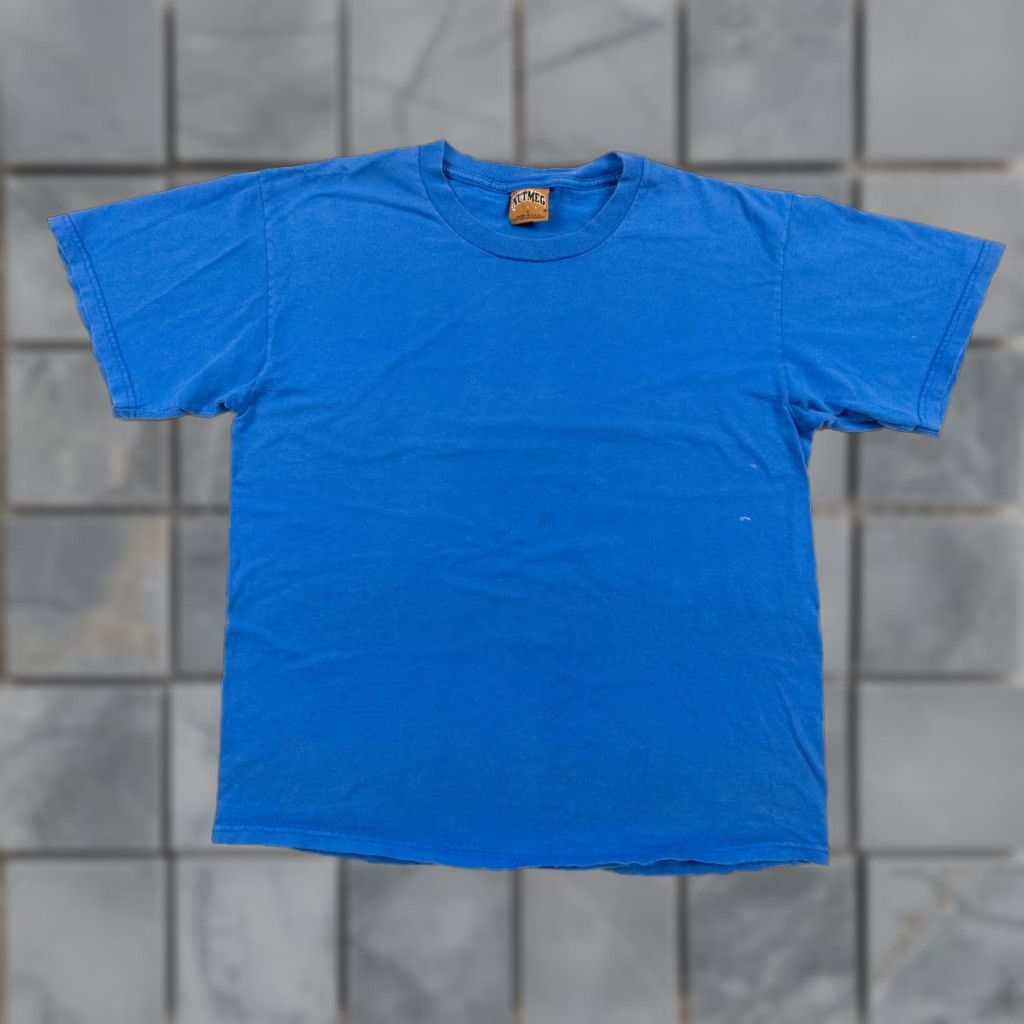 Nutmeg VINTAGE Nutmeg T-shirt Shirt Adult Large Blue Short Sleeve Knit Cotton Men Casual USA VTGLg Blue Nutmeg Shirt Mens 1960s 70s 80s Size US L / EU 52-54 / 3 - 1 Thumbnail
