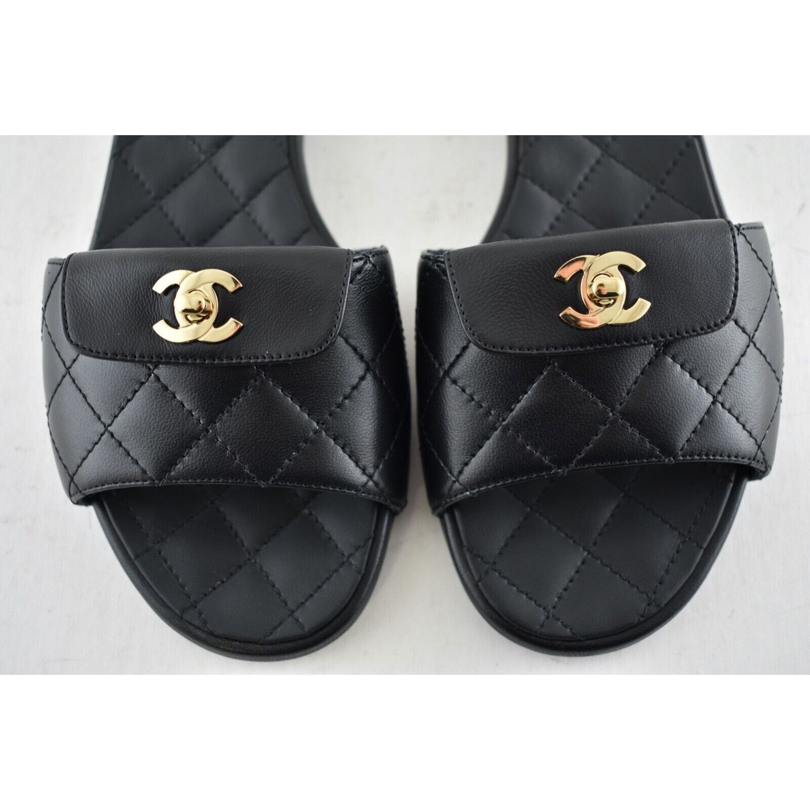Chanel Chanel REV Black Turnlock Quilted Gold CC Logo Mules Slide Size US 5 / IT 35 - 5 Thumbnail