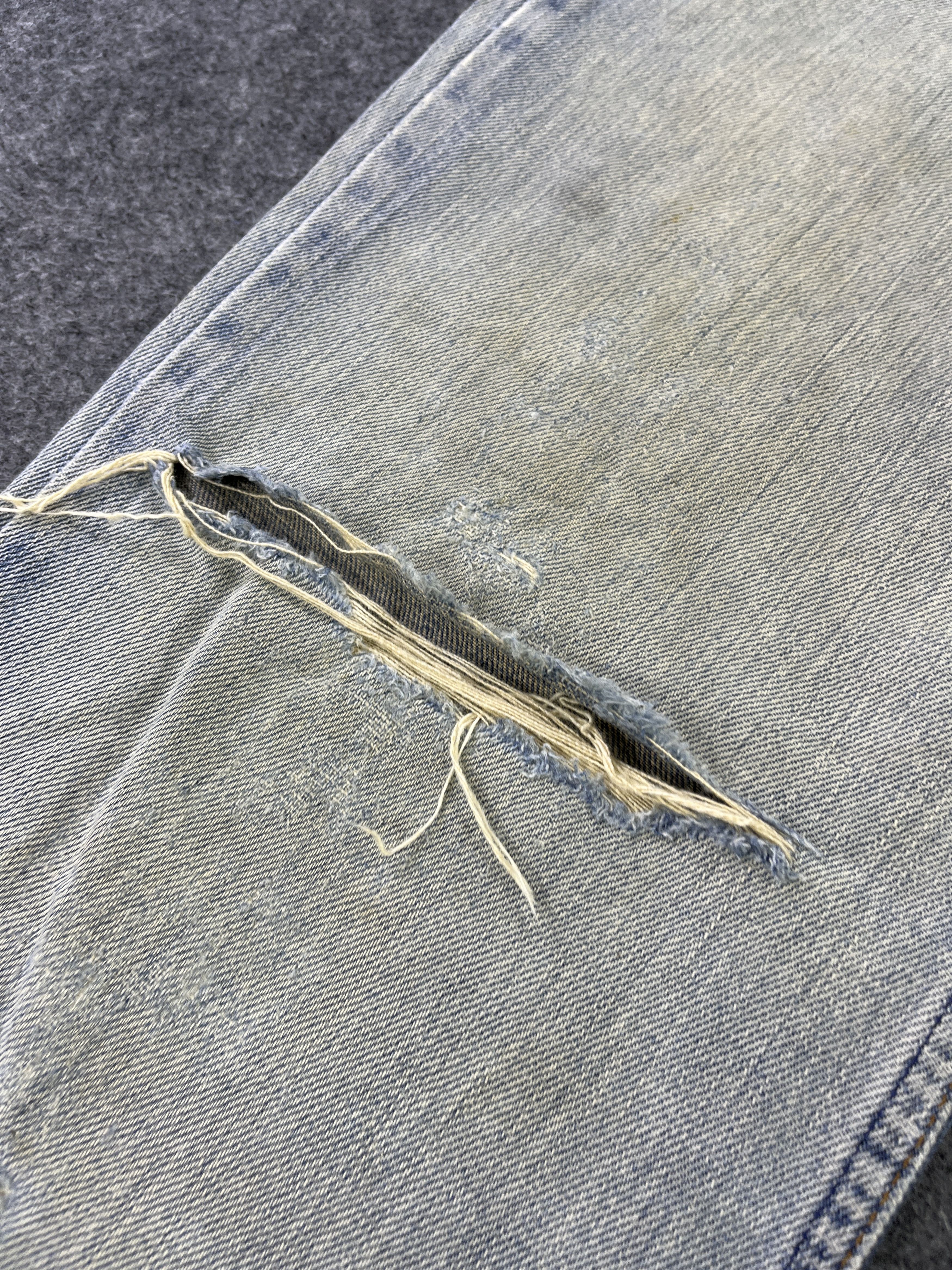 Levi's 90's Vintage Levis 511 Distressed Jeans - J911 Size US 29 - 14 Thumbnail