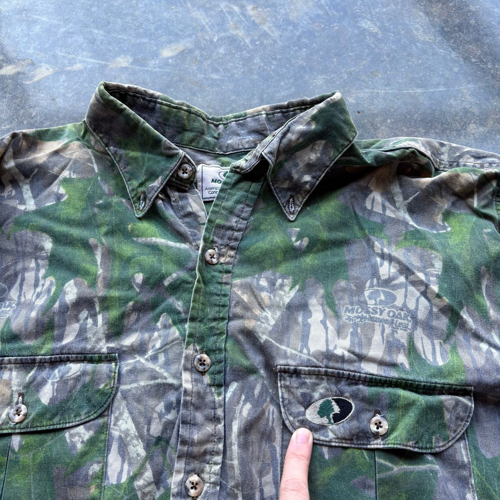 NFL Vintage 90s Mossy oaks Camouflage Shirt Size US XL / EU 56 / 4 - 2 Thumbnail