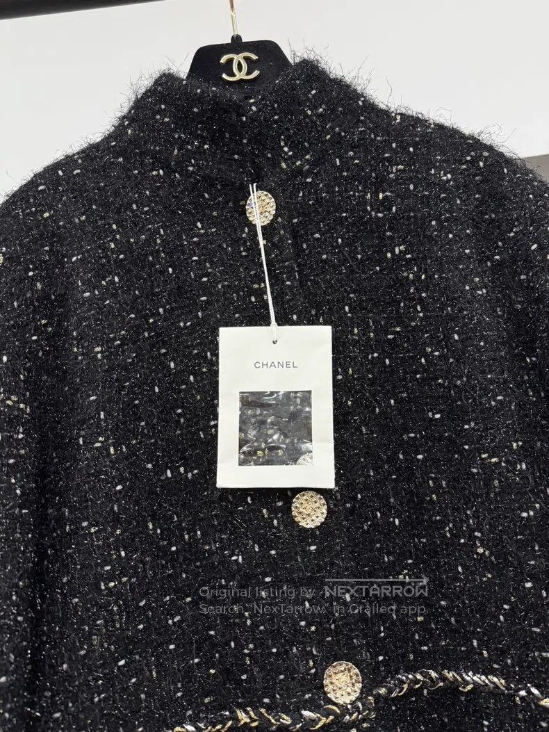 Chanel Chanel Autumn and Winter Handicraft Workshop Black Silver Size S / US 4 / IT 40 - 2 Thumbnail