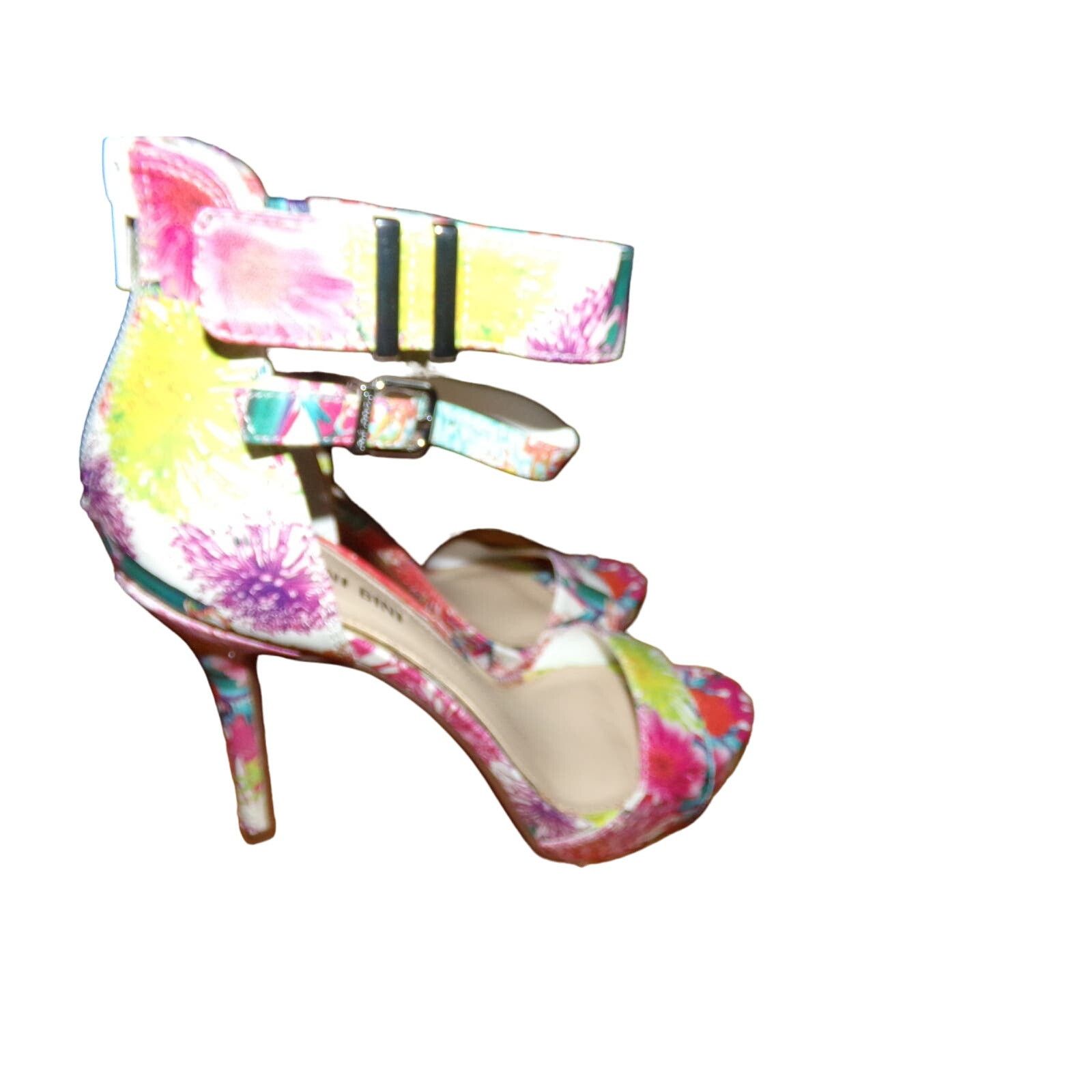 Gianni Valentino Gianni Bini floral heel sandals size 6 4" ankle strap New Size US 6 / IT 36 - 8 Thumbnail