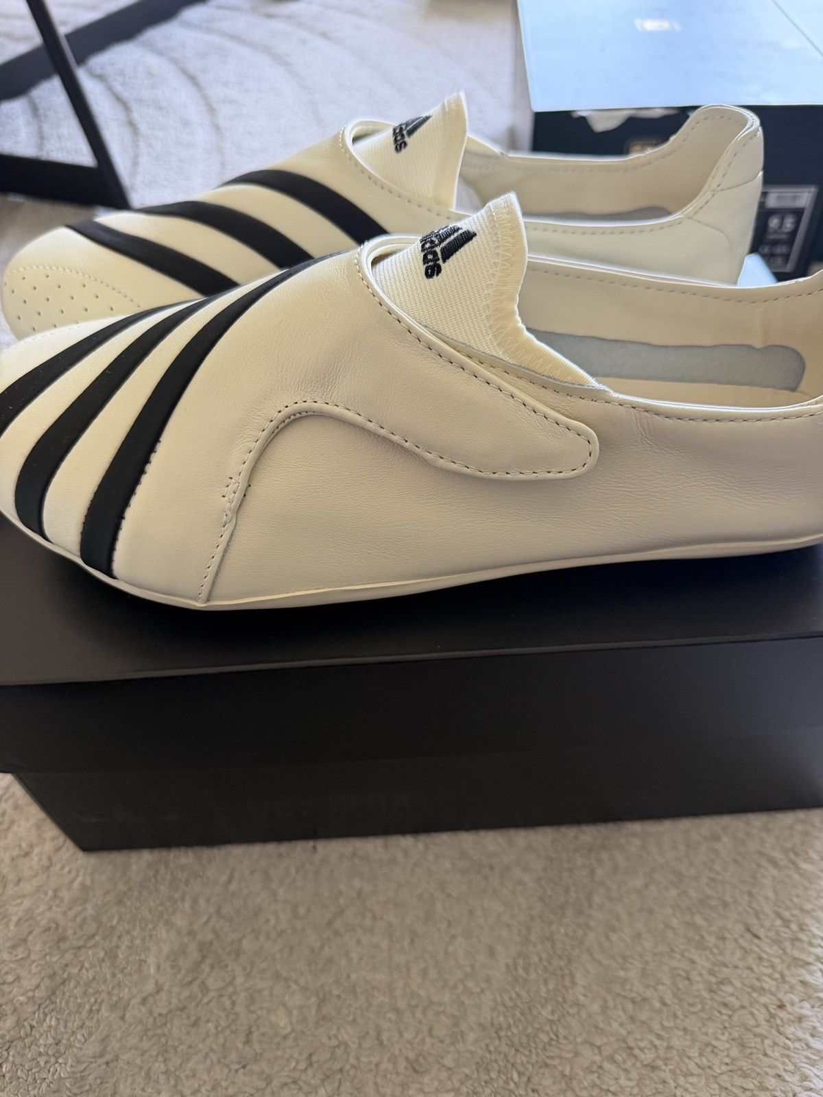Adidas × Pharrell Pharrell Williams Vario Flat Earther Size US 9.5 / EU 42-43 - 3 Thumbnail