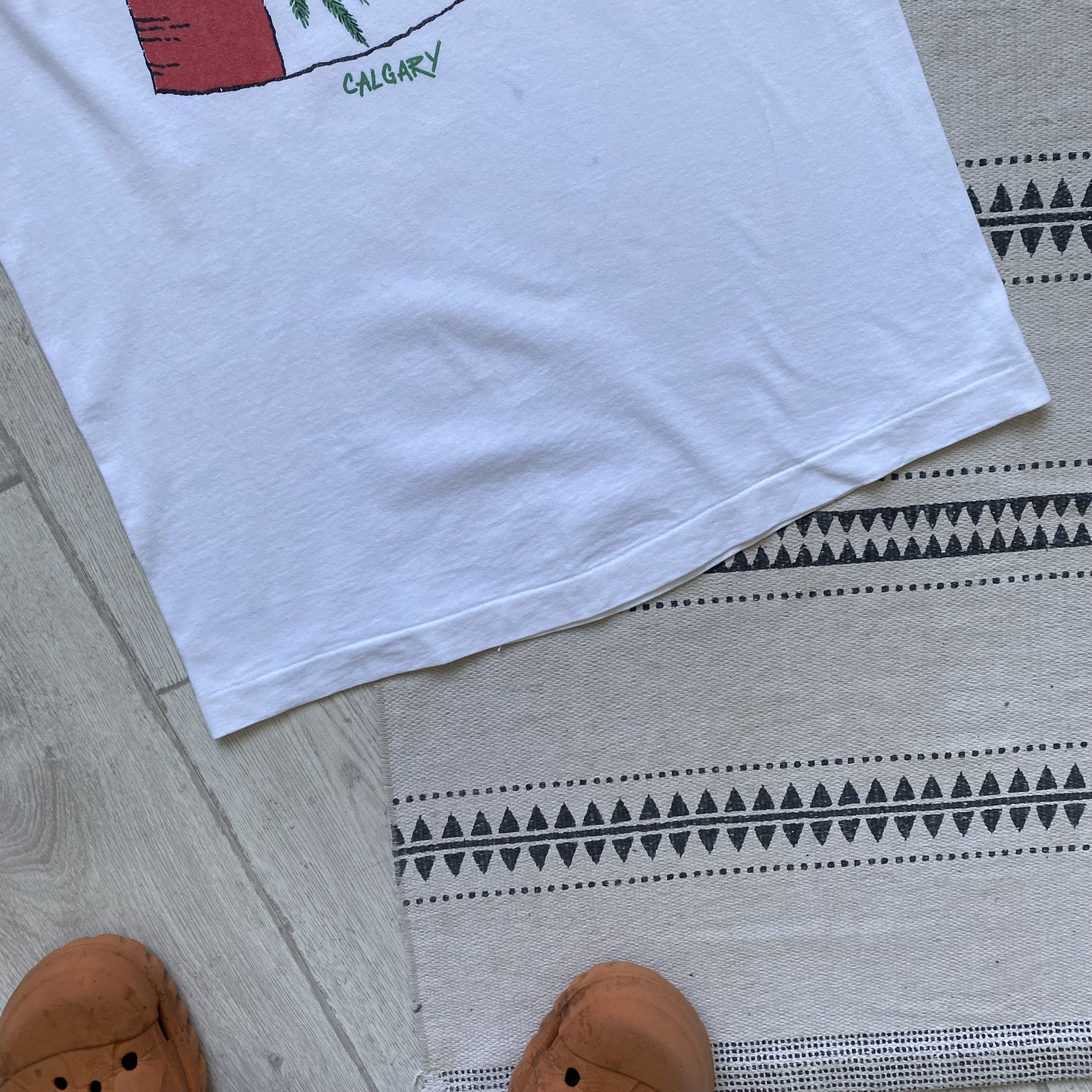 Fruit Of The Loom 🇨🇦 Vintage 90s Canada tee Moose big logo Size US M / EU 48-50 / 2 - 3 Thumbnail