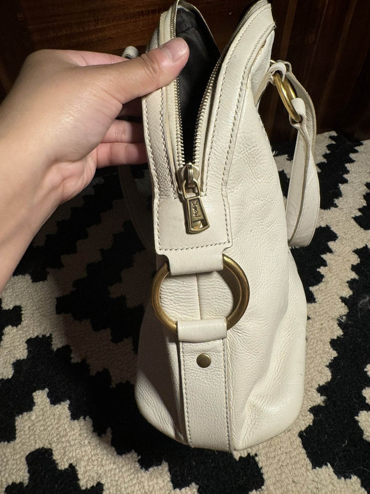 Yves Saint Laurent Yves Saint Laurent Muse leather handbag Size ONE SIZE - 4 Thumbnail