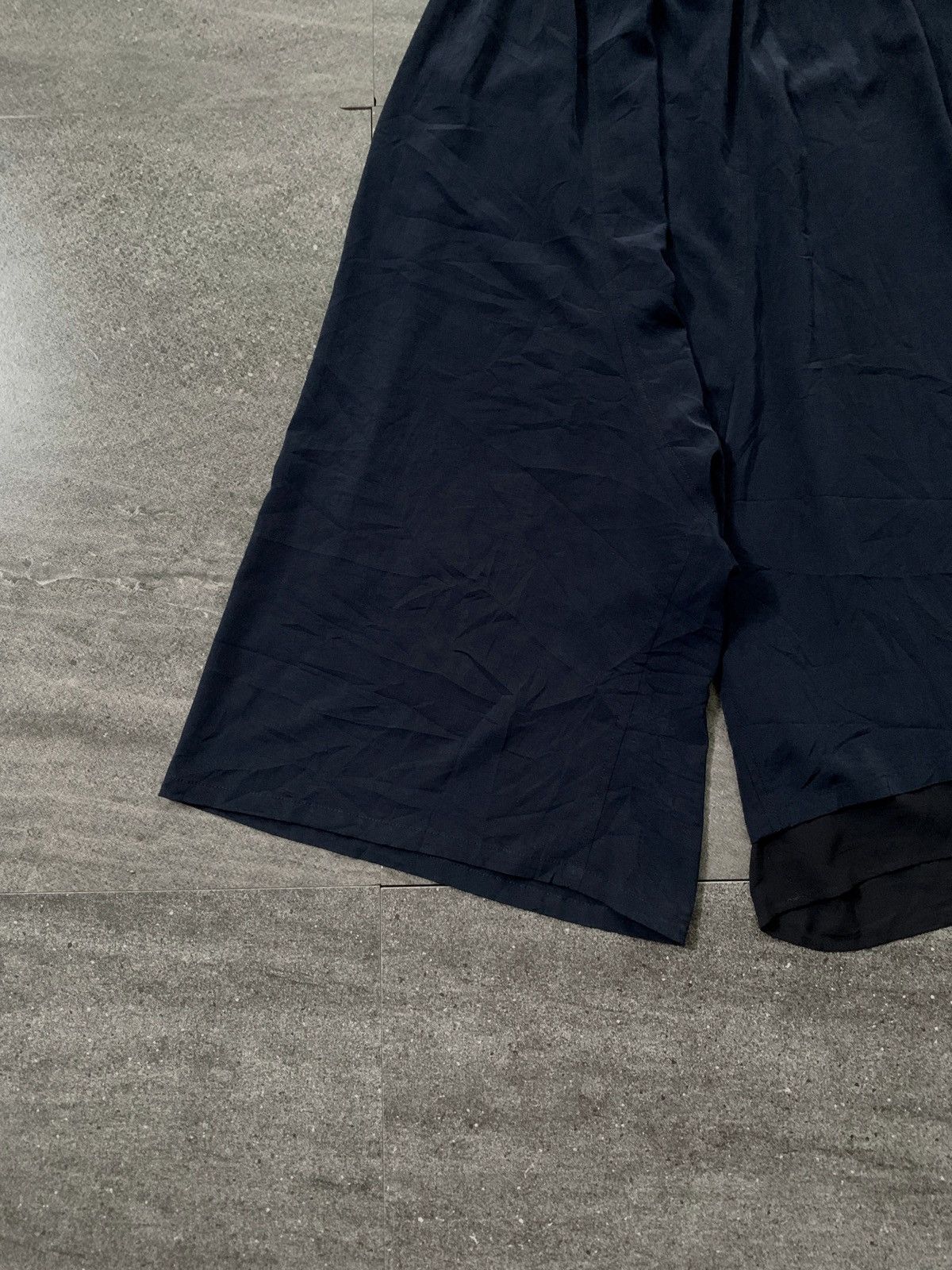 Yohji Yamamoto Yohji Assymetrical Hybrid Skirt/Pants Size US 31 - 4 Thumbnail