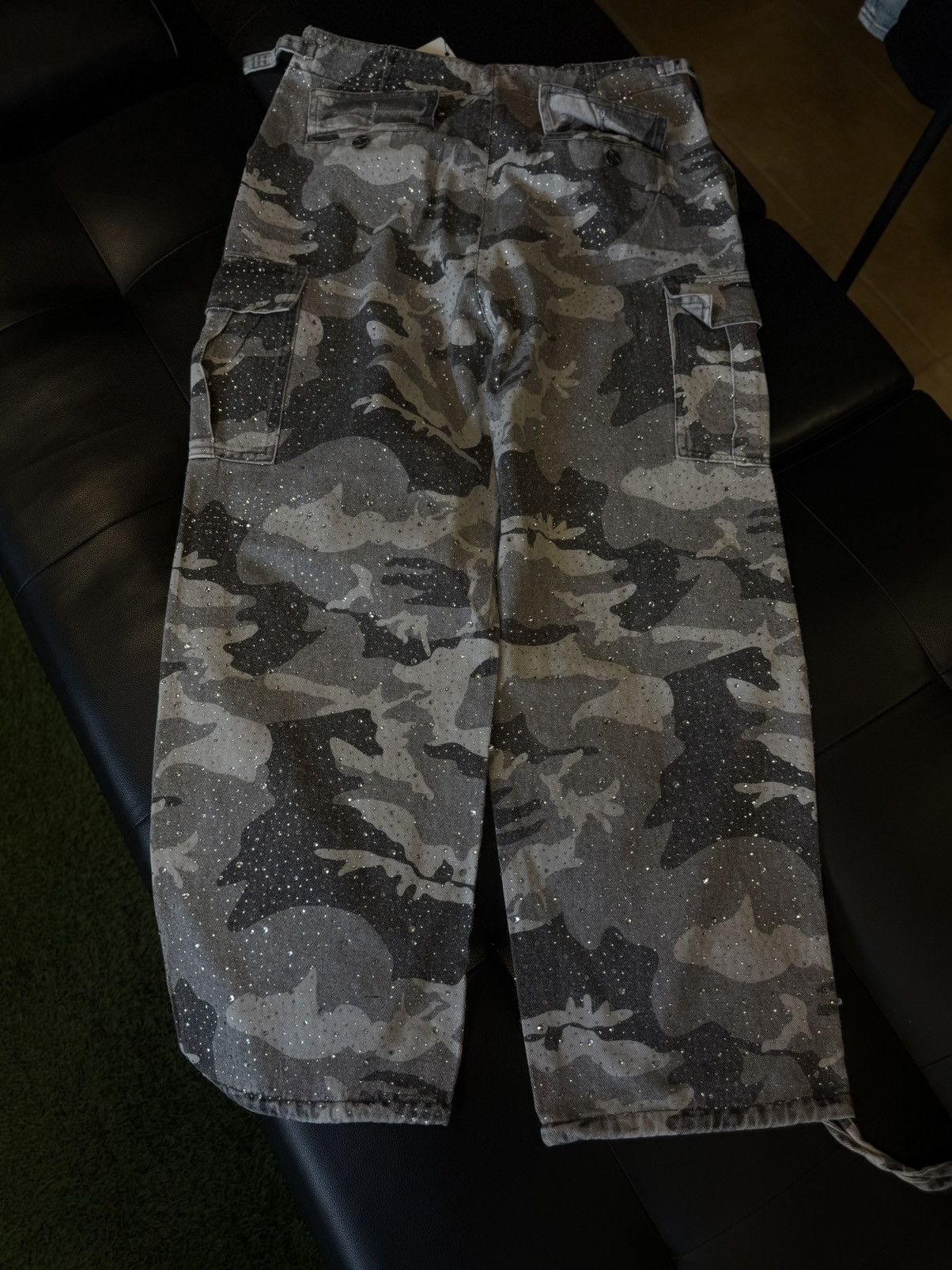 Vale Valley Jogger Pants Stone Crystal Size 32 (NEW) Size US 32 / EU 48 - 10 Thumbnail