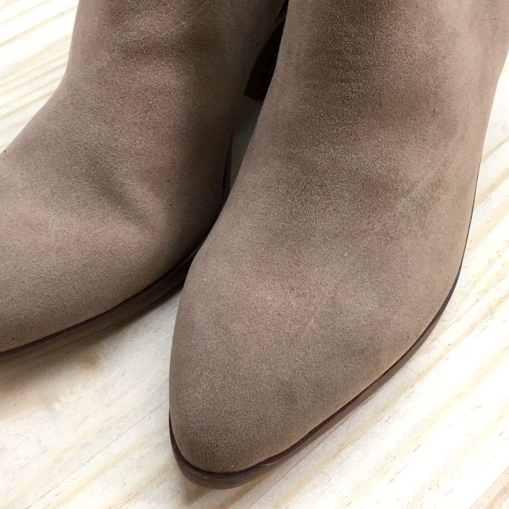 Vintage Universal Thread Boots Women 8.5 Brown Split Ankle Block Heel Casual Fabric Boots Women 8.5 Brown Block Heel Ankle Bootie Size US 9 / IT 39 - 5 Thumbnail
