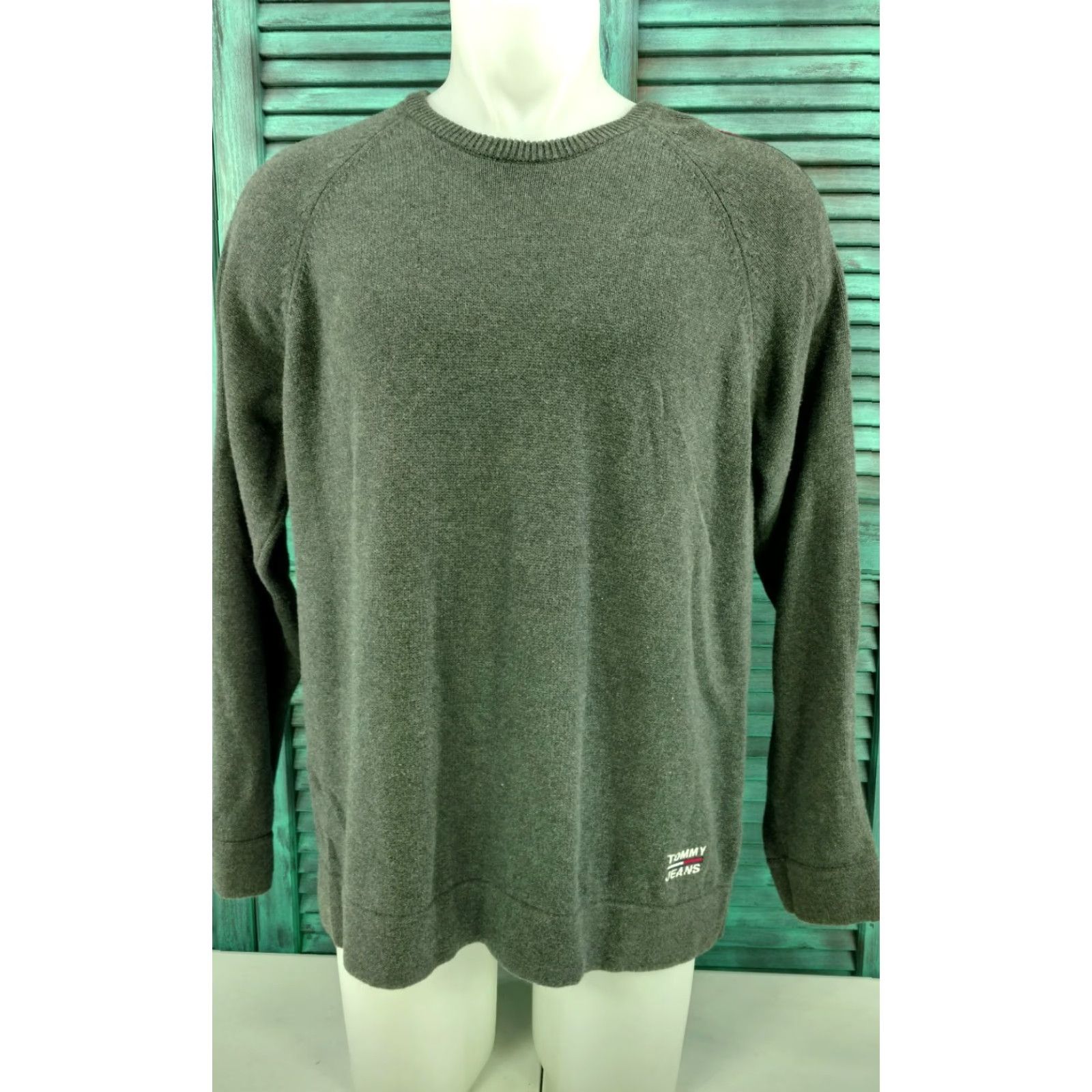 Tommy Hilfiger Vintage Tommy Hilfiger Cable Knit Sweater Mens XL Gray Red White Tommy Jeans Crewneck Size US XL / EU 56 / 4 - 3 Thumbnail