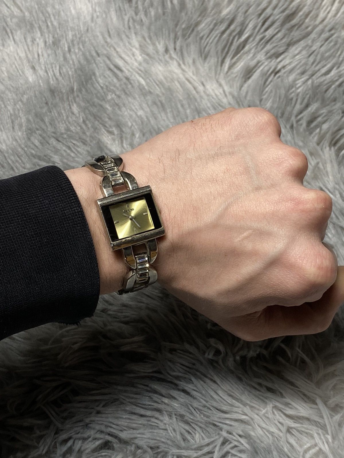 Guess × Japanese Brand × Vintage Golden Radiance Guess Watch | Japanese Brand Size ONE SIZE - 11 Thumbnail
