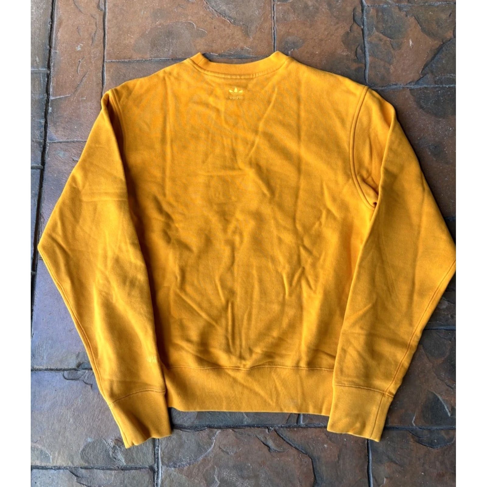 Adidas Adidas X Pharrell Williams Human Race Crewneck Sweatshirt Mens Small Yellow Size US S / EU 44-46 / 1 - 3 Thumbnail