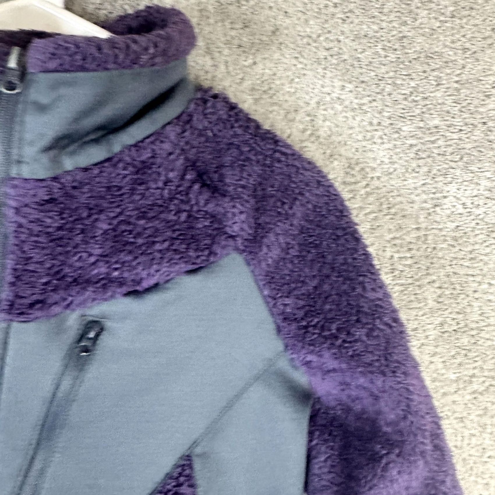 Vintage Columbia Fleece Jacket Womens Large Purple Regular Zip Pockets Outdoor Warm Outdoor Size L / US 10 / IT 46 - 4 Thumbnail