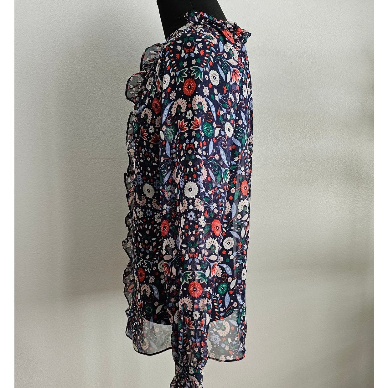 Boden Boden Women's Sheer Floral L/S Silk Chiffon Blouse UK 6 US 2 Size XS / US 0-2 / IT 36-38 - 3 Thumbnail