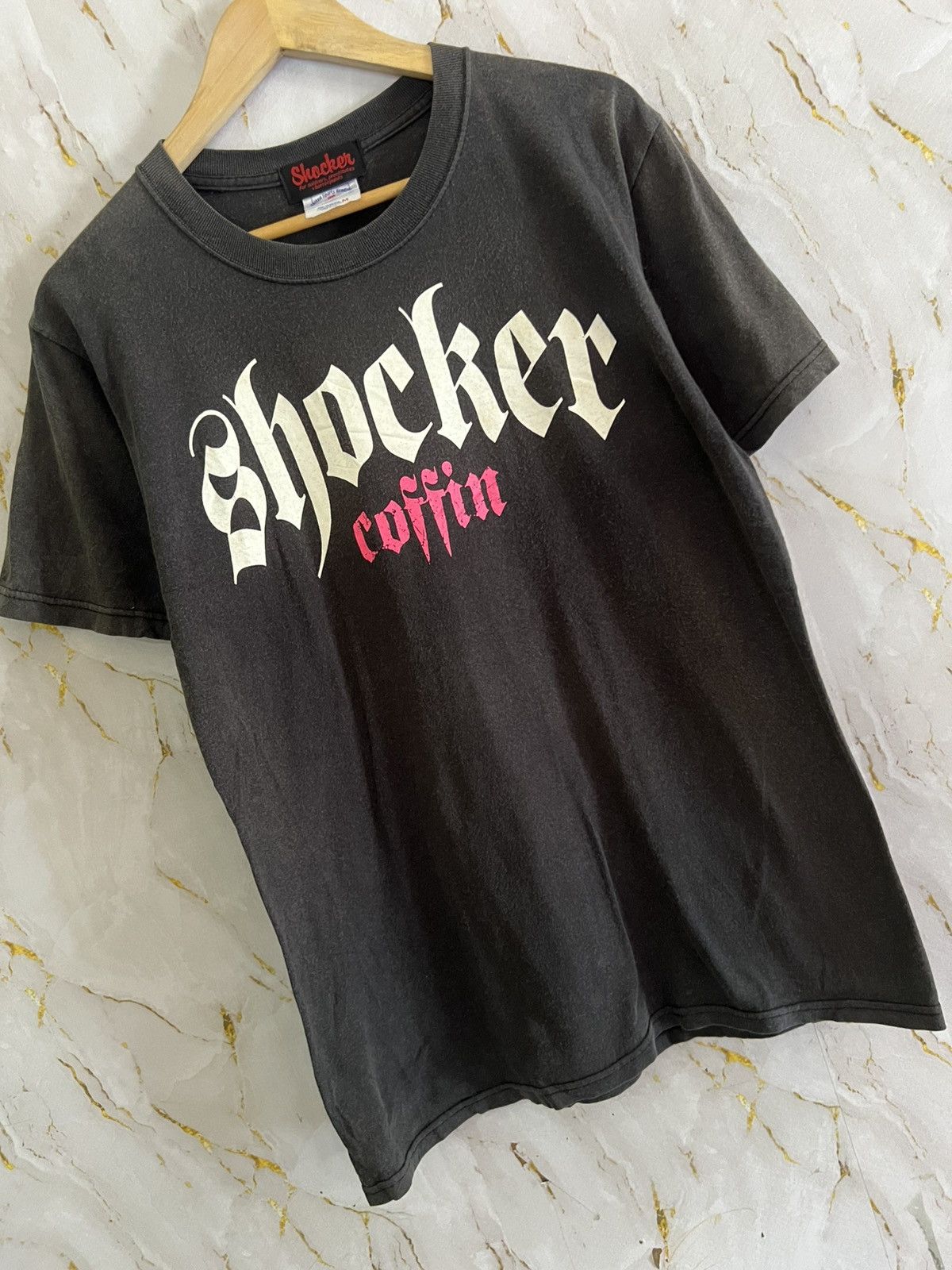 Japanese Brand 💀 SHOCKER “COFFIN SKULL” TEE – DEADLY JAPAN STREETWEAR 💀 Size US M / EU 48-50 / 2 - 3 Thumbnail