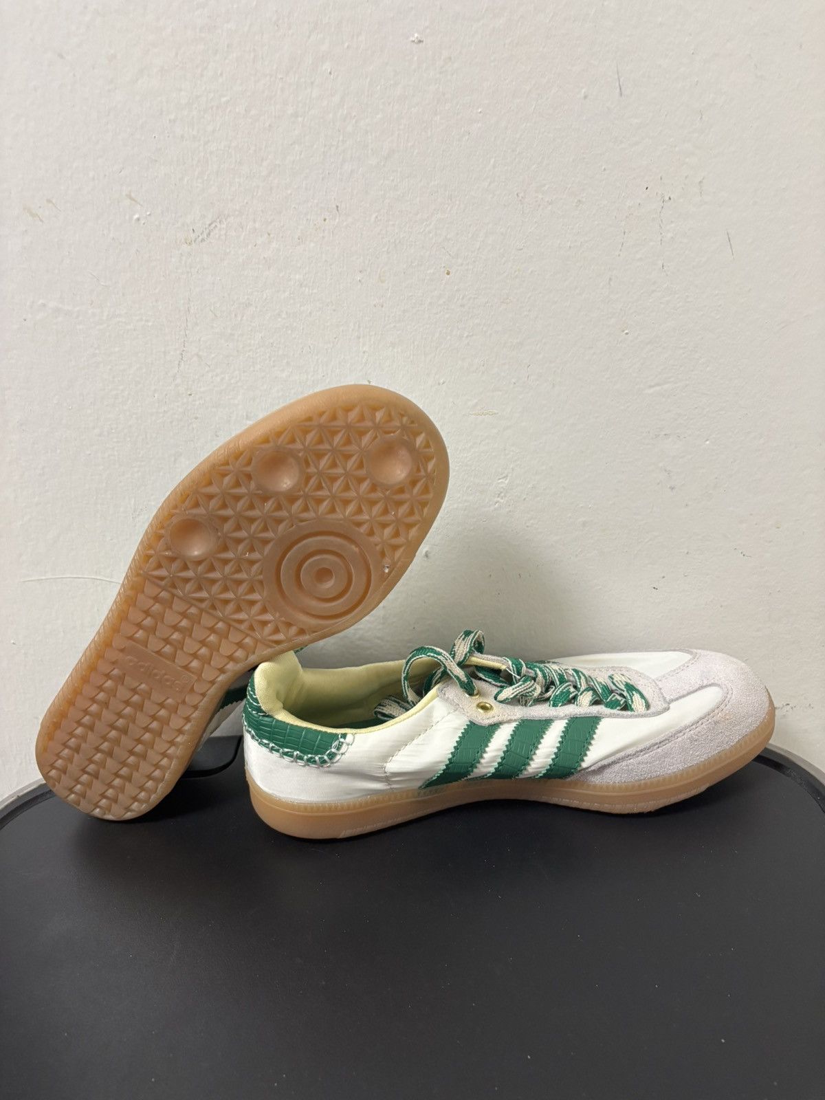 Adidas × Wales Bonner Adidas x Wales Bonner Samba Low White Green Size 6US RARE Size US 6 / IT 36 - 8 Thumbnail