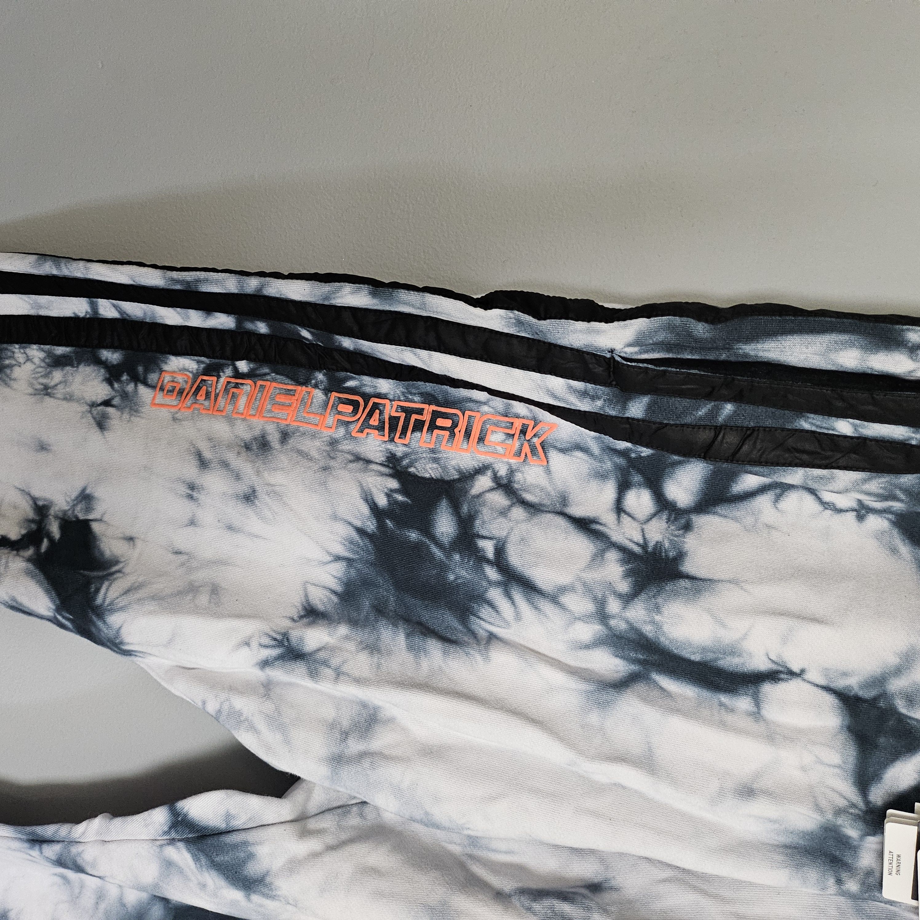 Adidas × Daniel Patrick BRAND NEW 2XL Tie Dye Adidas x Daniel Patrick Sweatpants XL Size US 39 - 3 Thumbnail