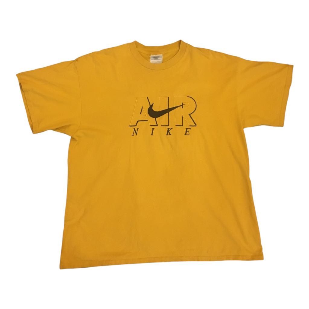 Nike VINTAGE Nike Air Embroidered Center Swoosh Logo Shirt Yellow Size US L / EU 52-54 / 3 - 1 Thumbnail